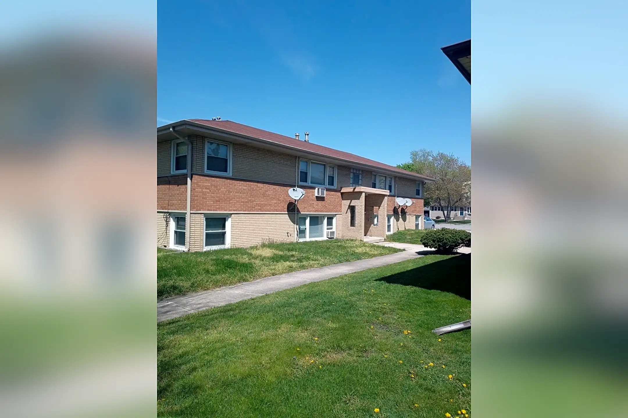 18446 Torrence Ave 1E Houses Lansing, IL 60438