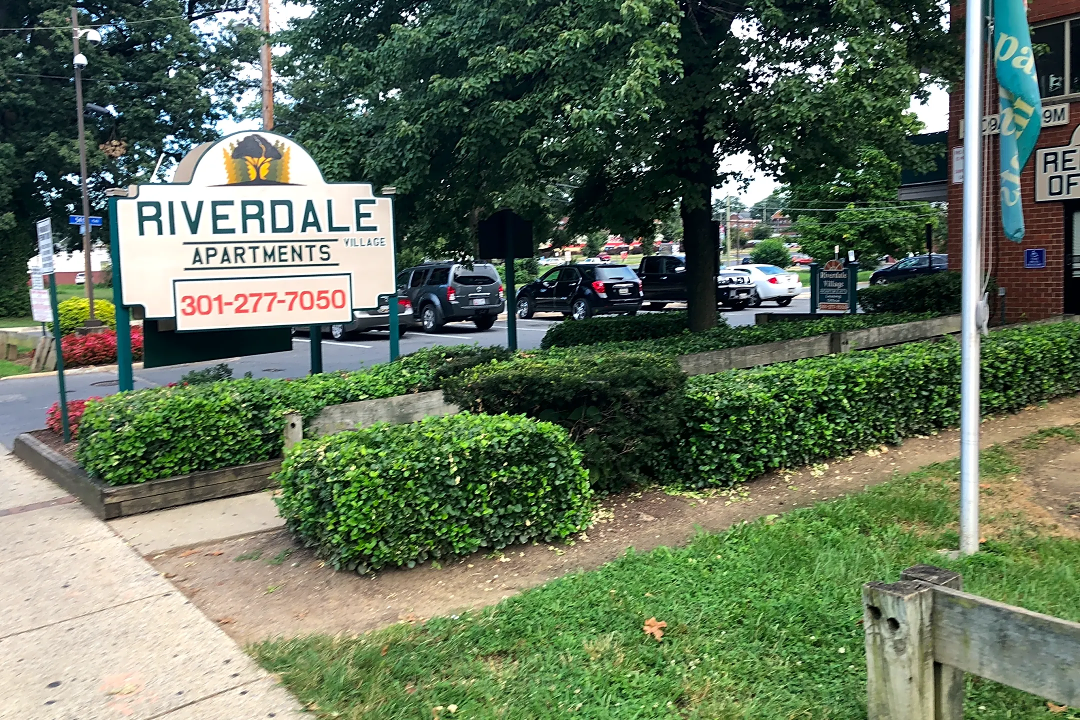 Pool - Riverdale Village Apartments - Riverdale Park, MD