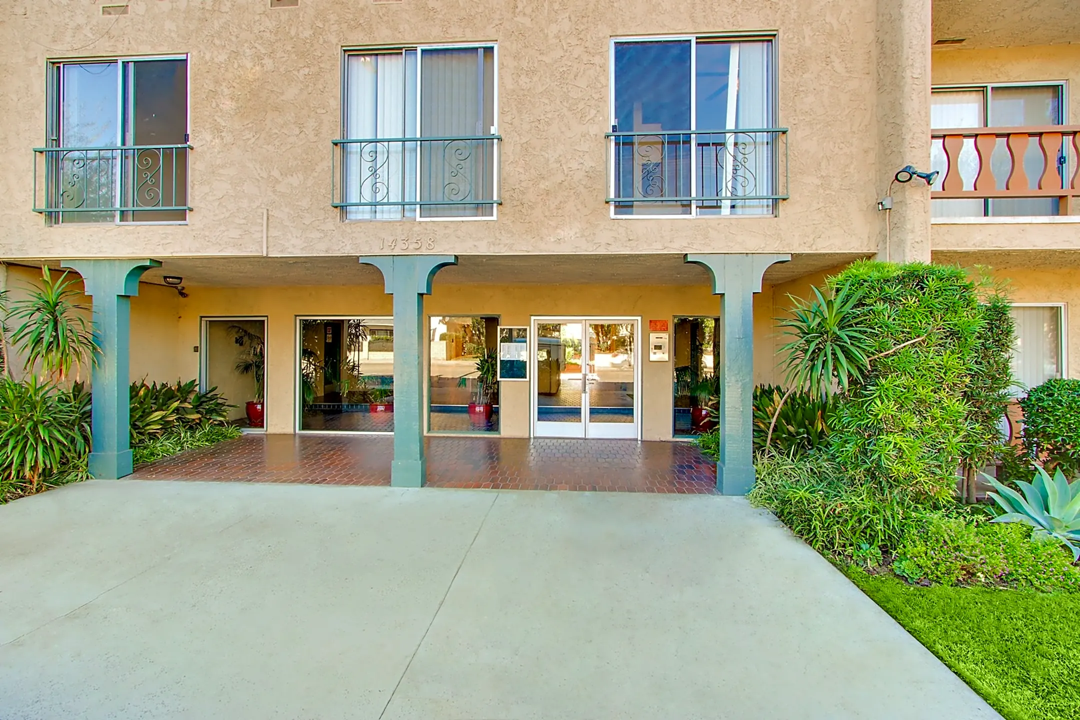 Magnolia Apartments - 14358 Magnolia Blvd | Sherman Oaks, CA Apartments ...