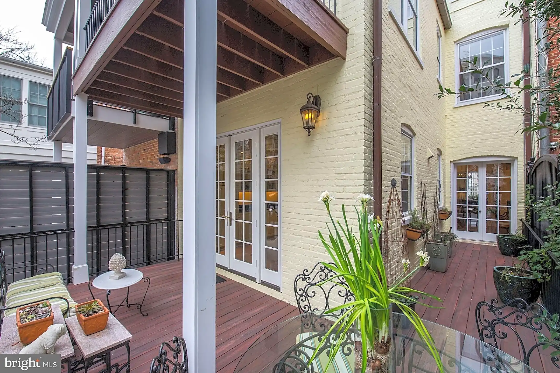 Patio / Deck - 2204 Wyoming Ave NW - Washington, DC