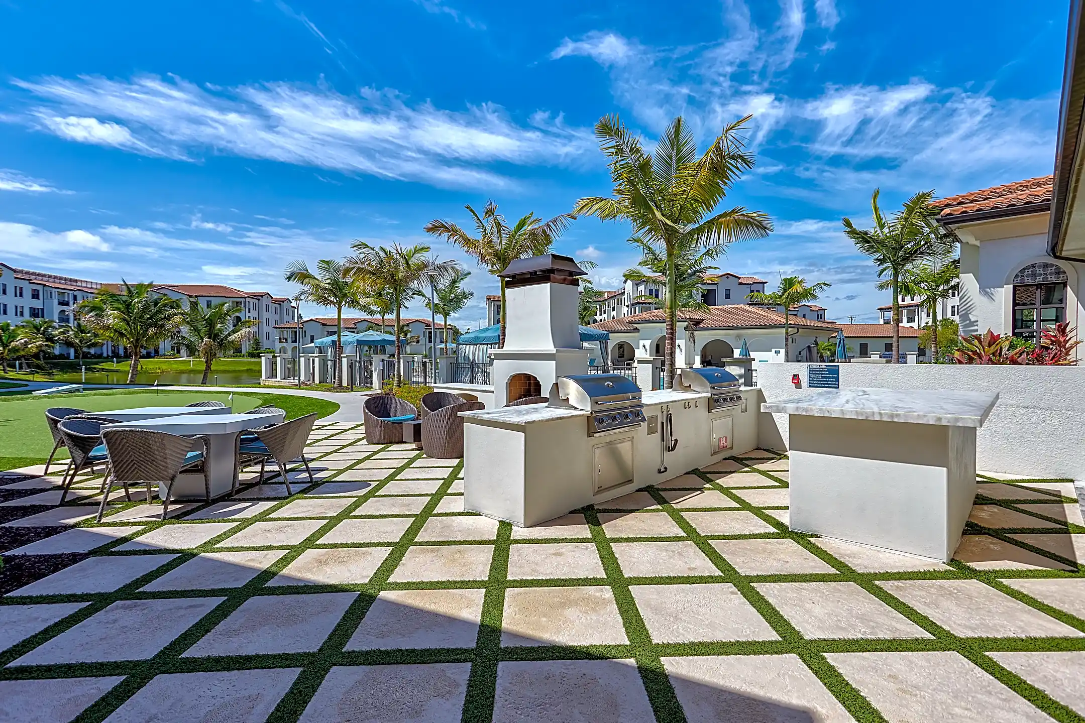 Lago Apartments Naples, FL 34104