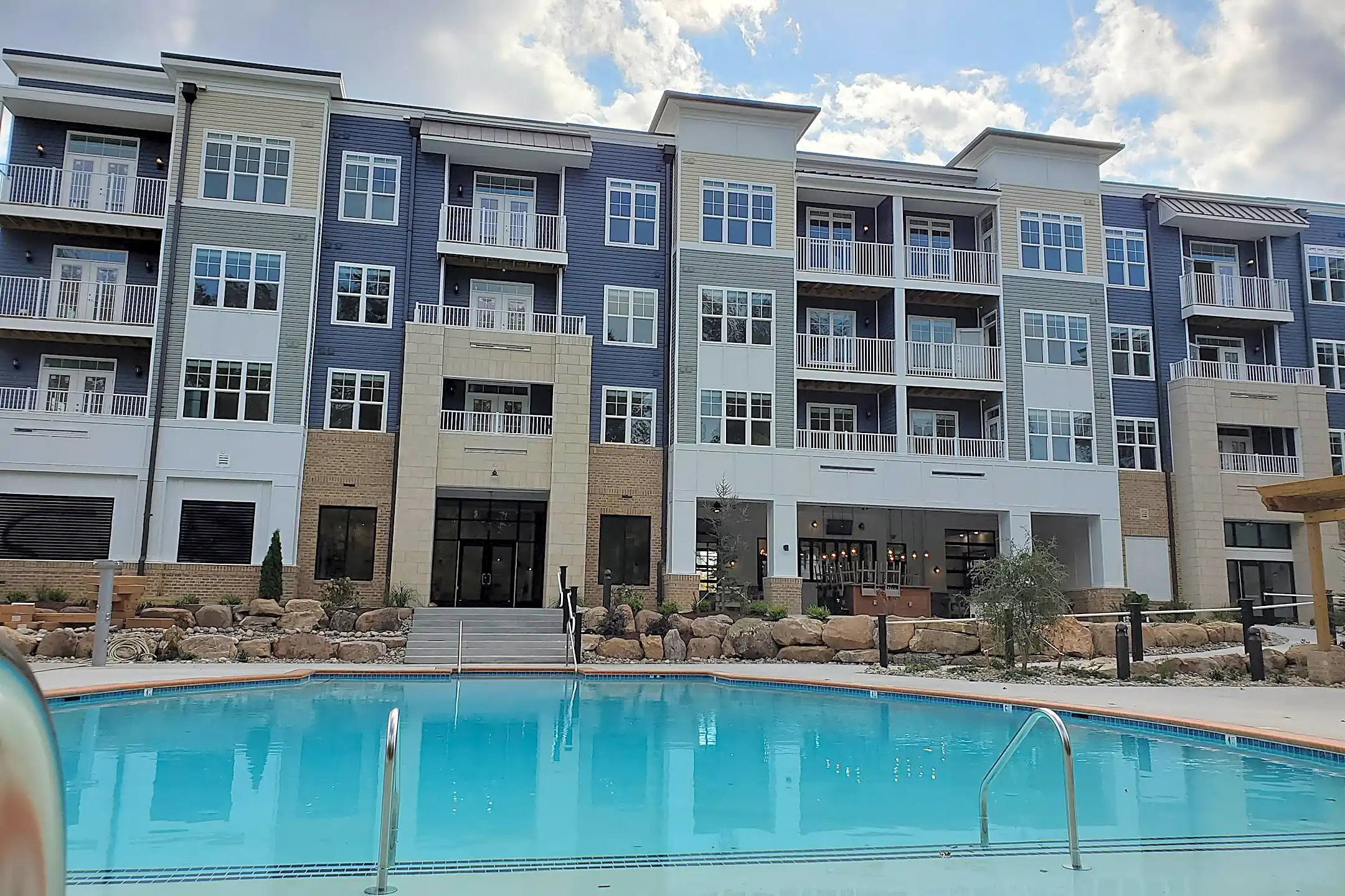 3800 Acqua Apartments 1200 Bridgeport Way Suffolk, VA Apartments