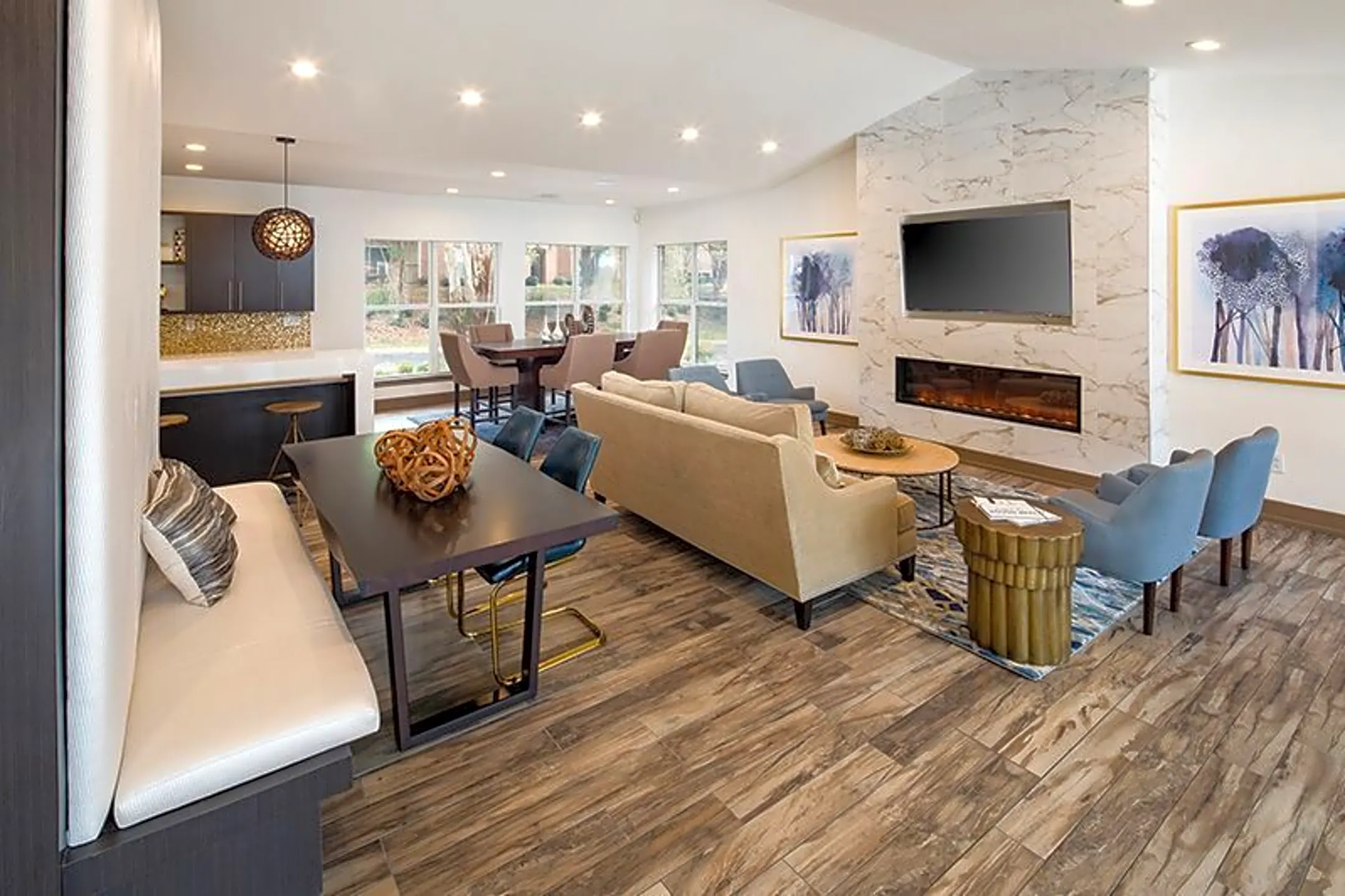 Cortland Seventy Seven 6530 Free Throw Ln Charlotte, NC Apartments