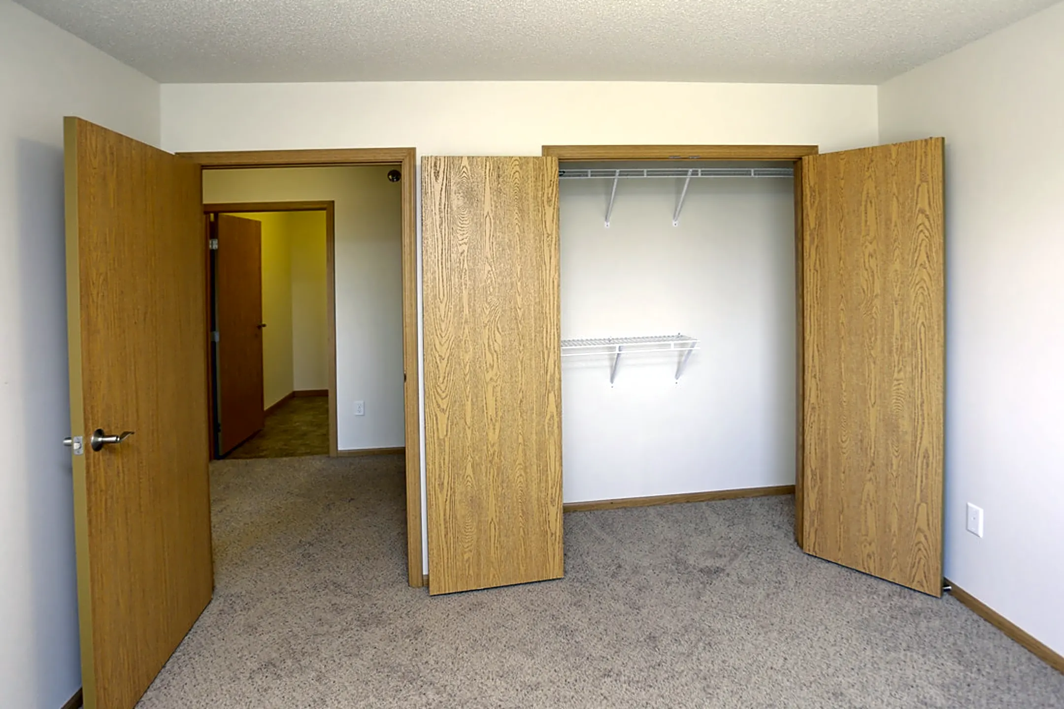 Bedroom - Westport Apartments - Fargo, ND