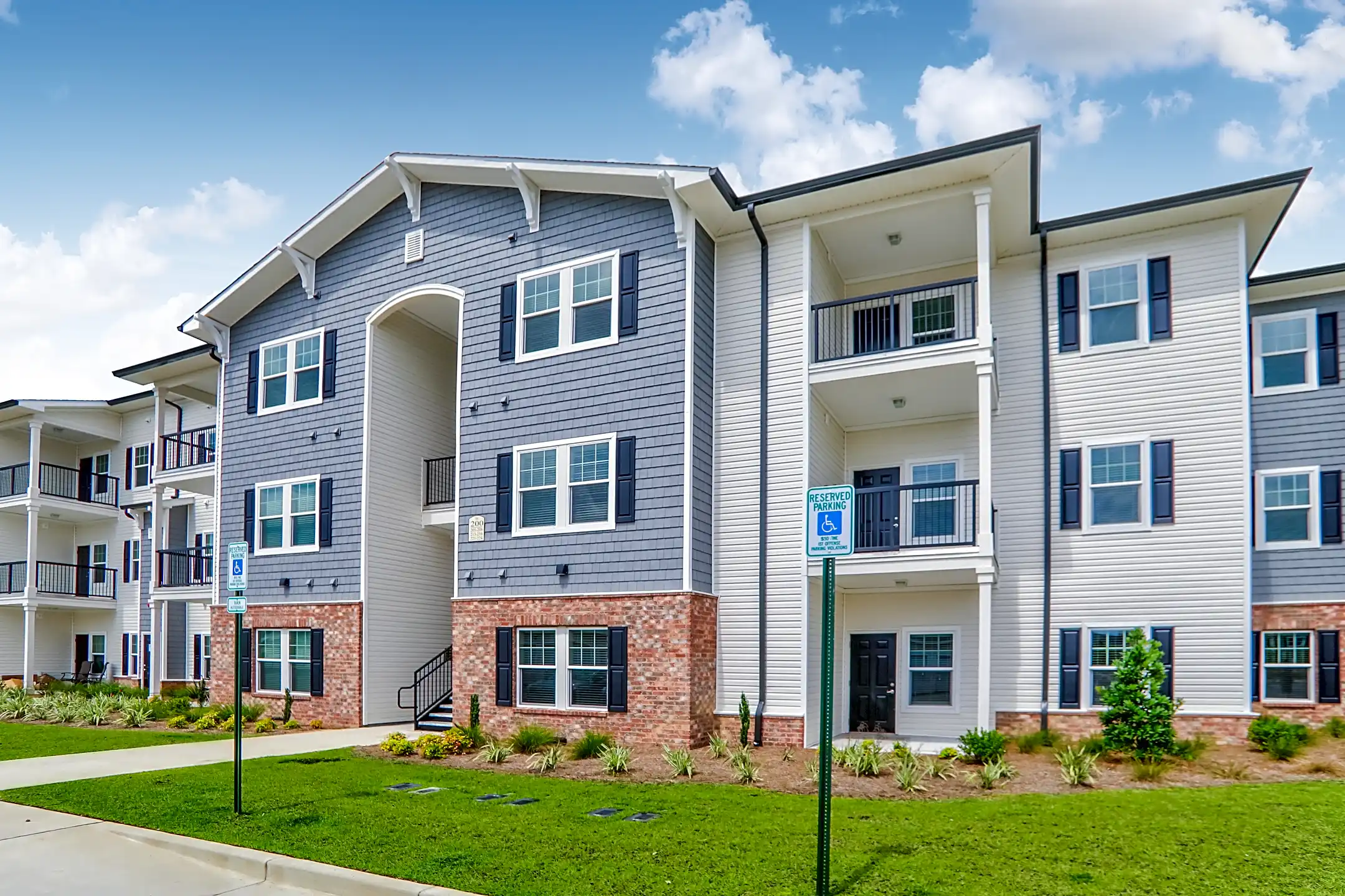 Sevilla Place Apartments Foley, AL 36535