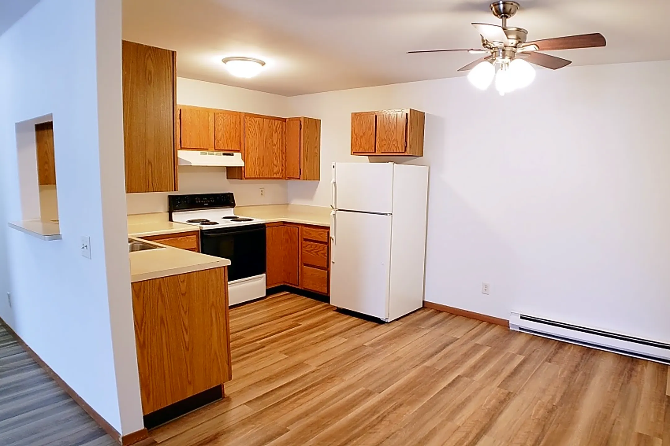 Wickham Apartments 18 North Wickham Court Madison, WI Apartments for Rent Rent.