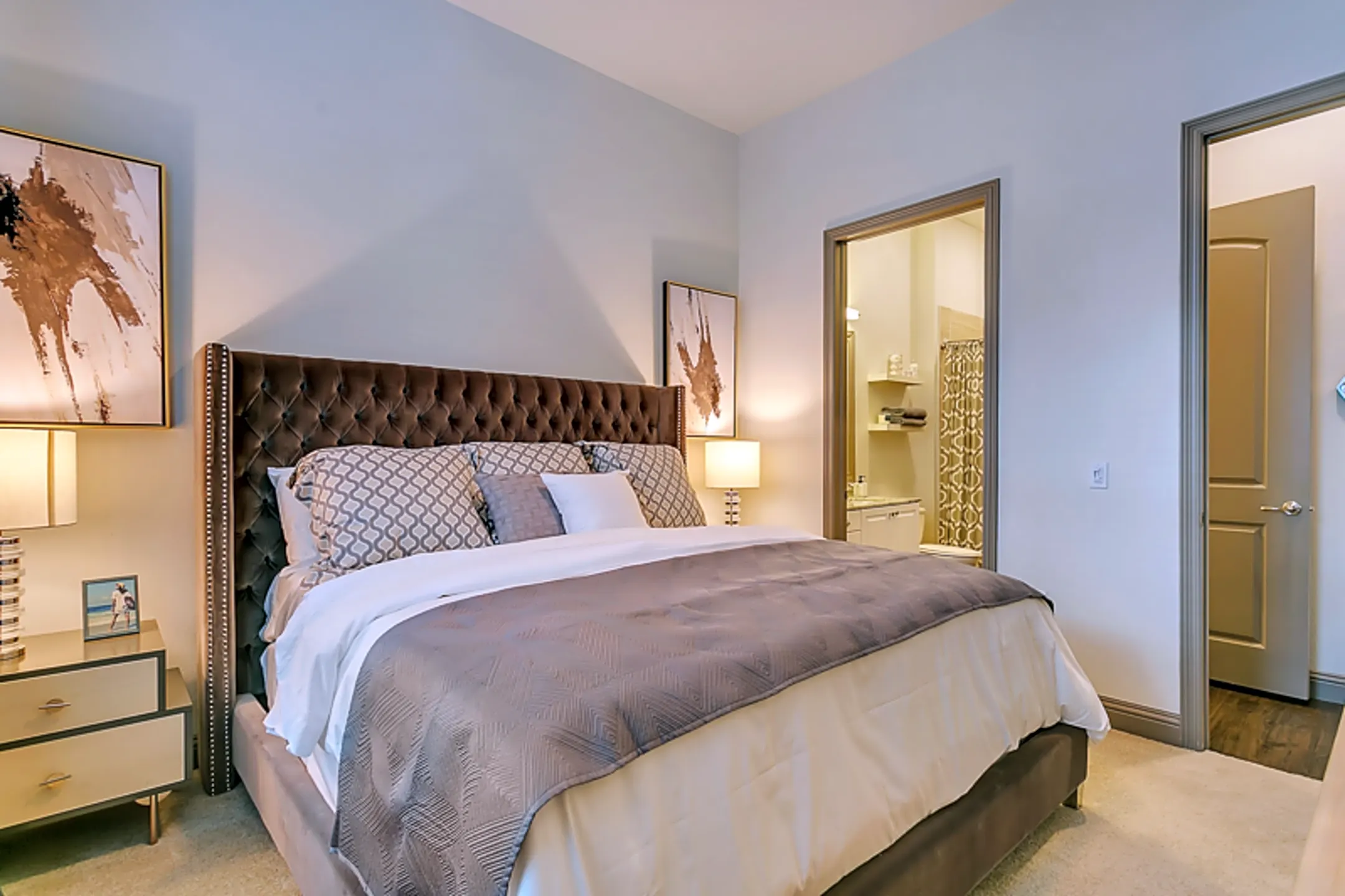 The Huntington Plano, TX 75024