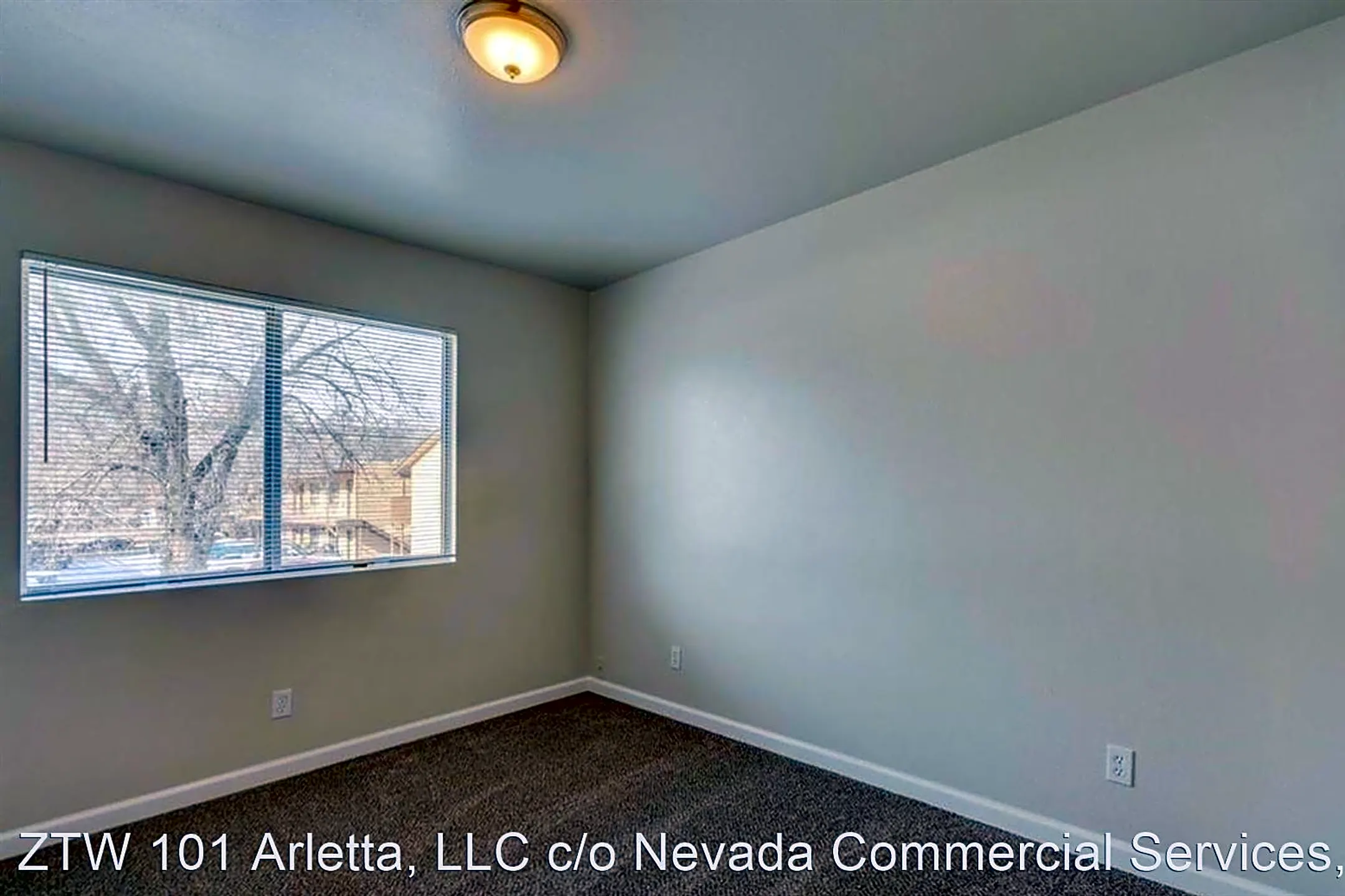 Bedroom - 101 Arletta Apartments - Reno, NV