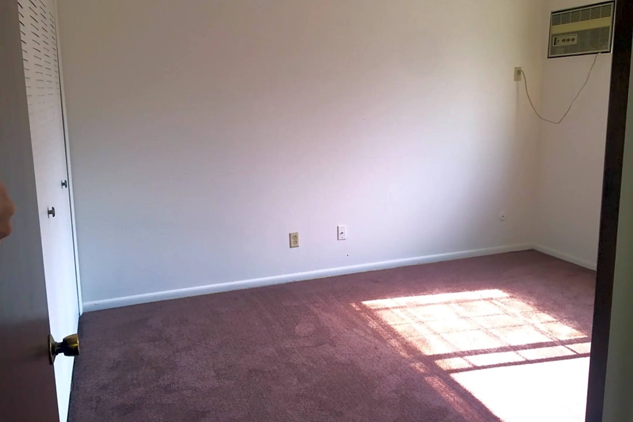 Oak Glen Apartments 4725 Cleveland Ave NW Canton, OH Apartments for