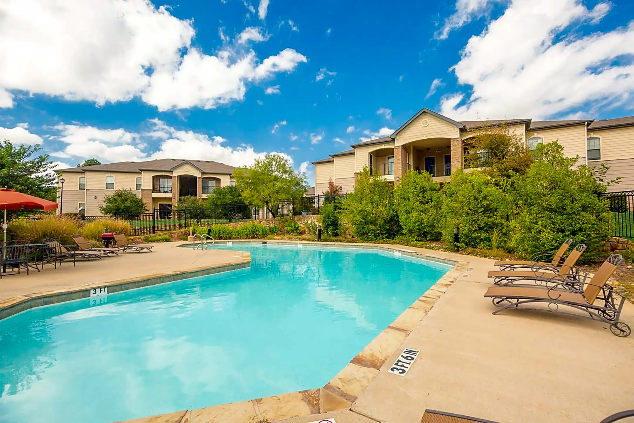 High Meadow Apartments 3802 W University Blvd Durant, OK Apartments