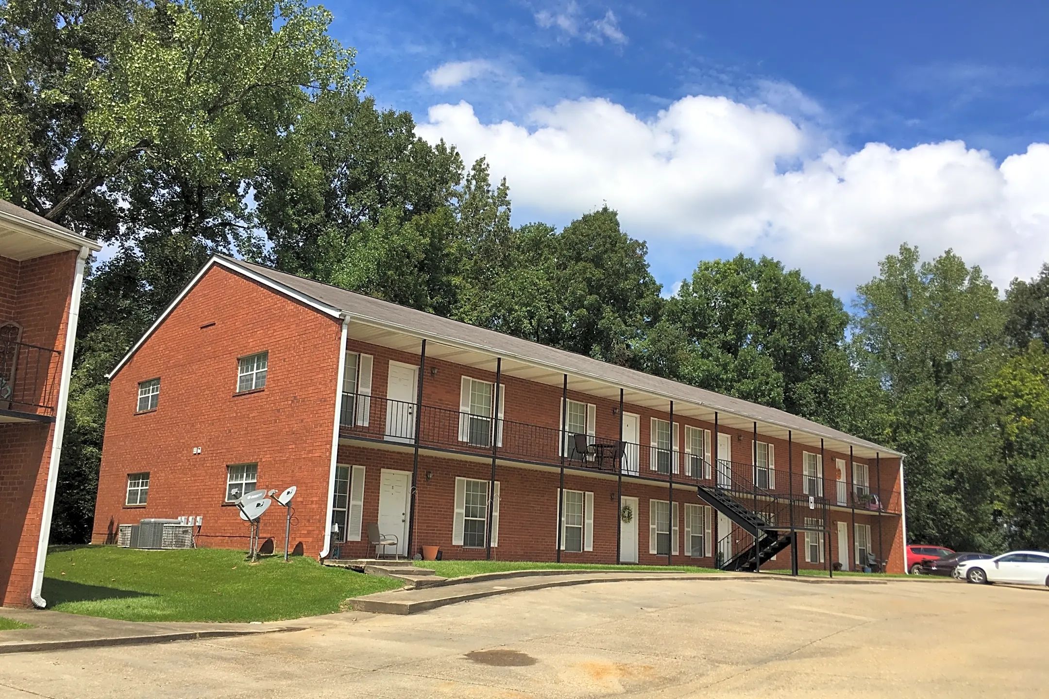 Bradford Ridge Apartments - 310 Cain Ridge Rd | Vicksburg, MS ...