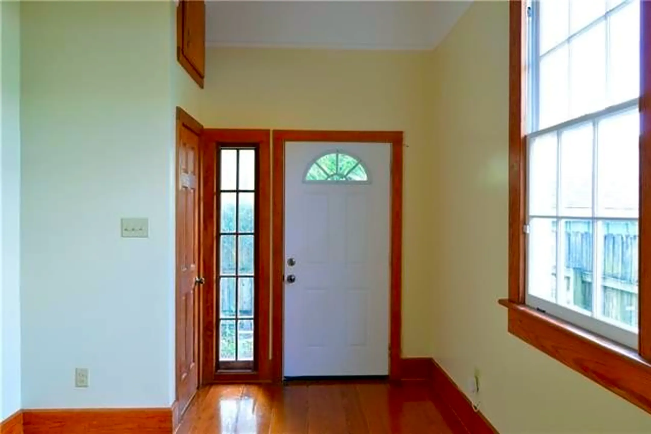 2122 Valmont St New Orleans, LA Apartments for Rent Rent.