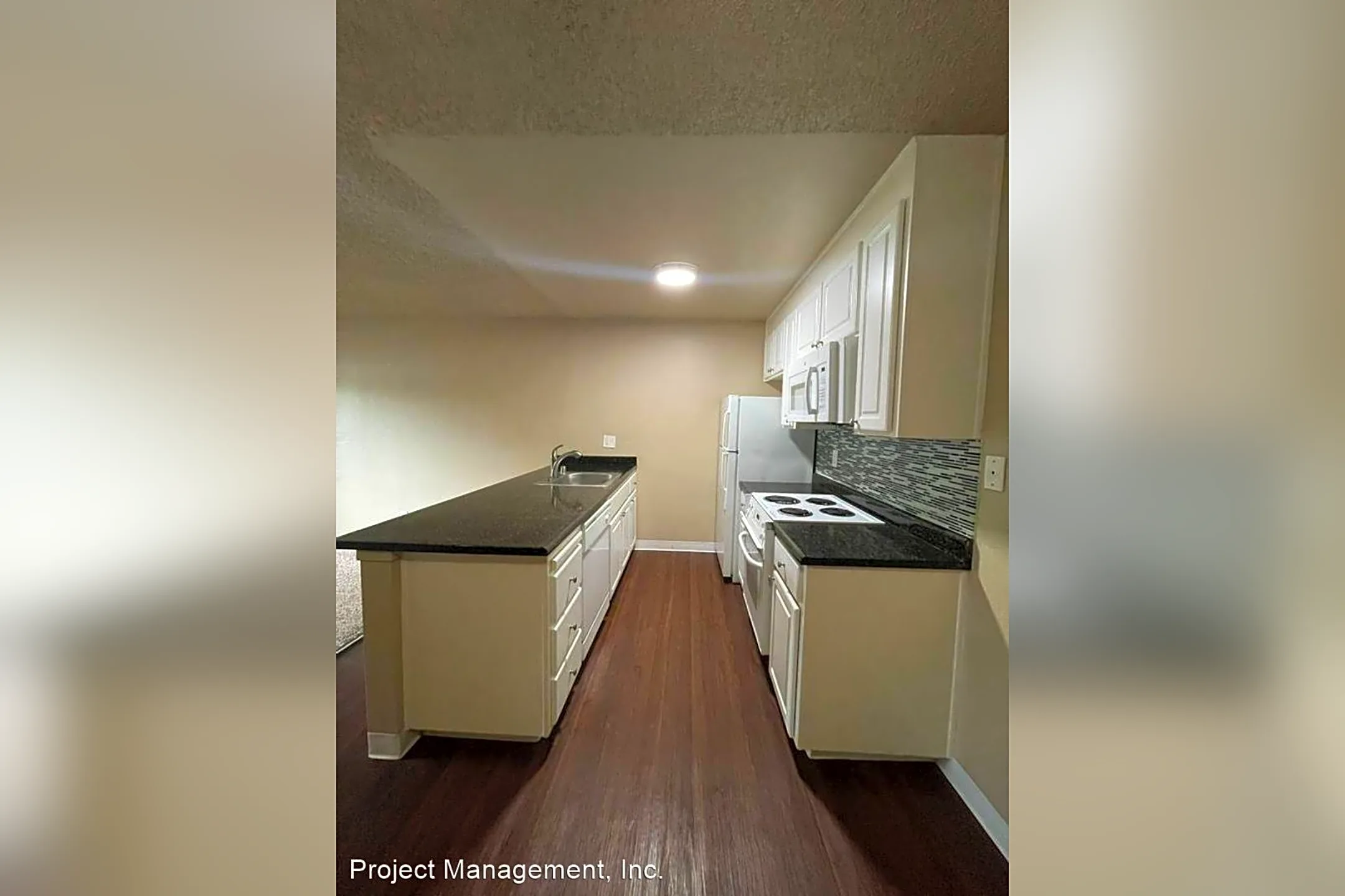 The Elms 2025 28th St Sacramento, CA Apartments for Rent Rent.