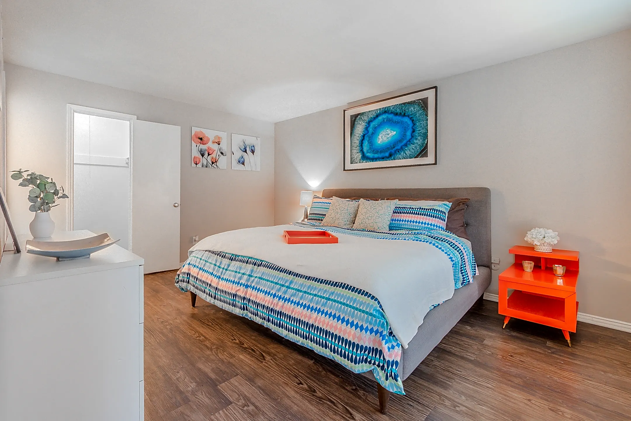 Monticello 154 N Bailey Ave Fort Worth, TX Apartments for Rent Rent.