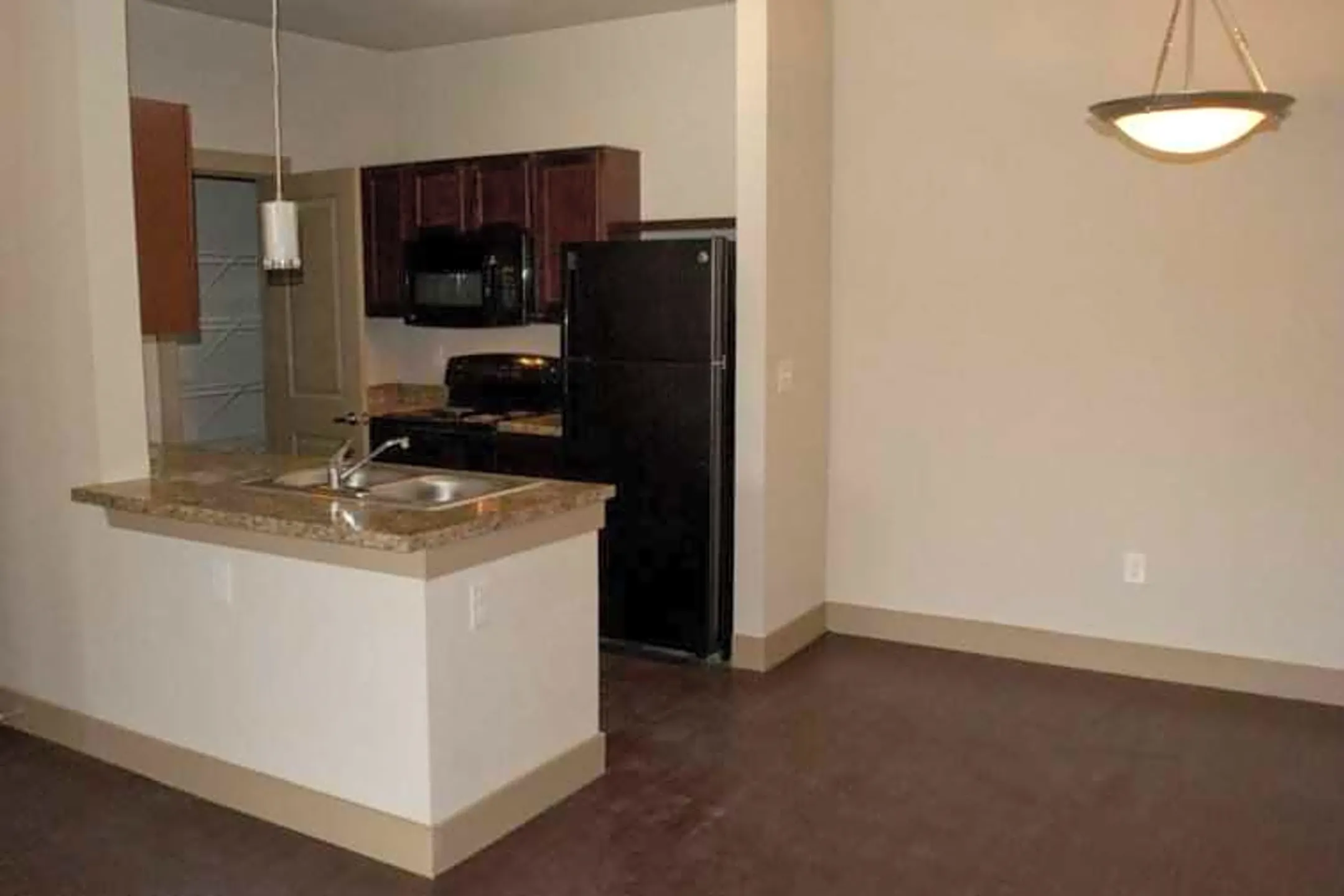 Azure Apartments Midland Texas