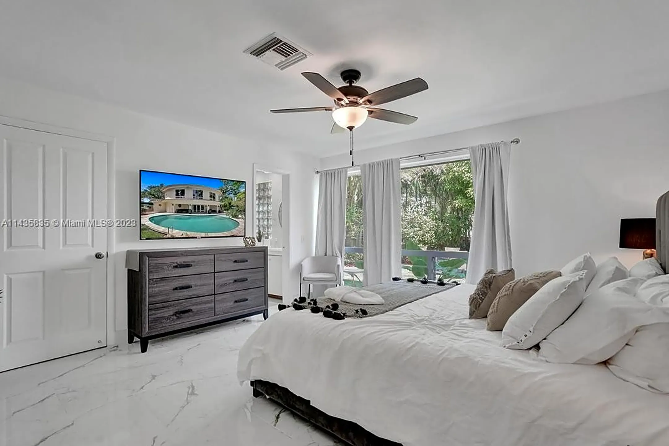 Bedroom - 1809 Coral Gardens Dr - Fort Lauderdale, FL