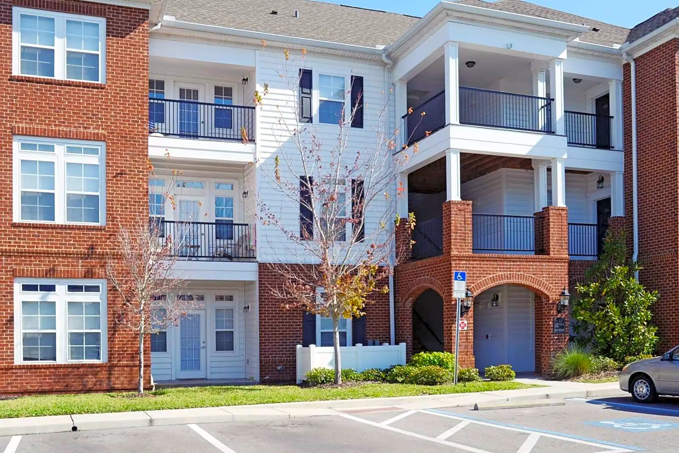 Province Apartments Tampa, FL 33612