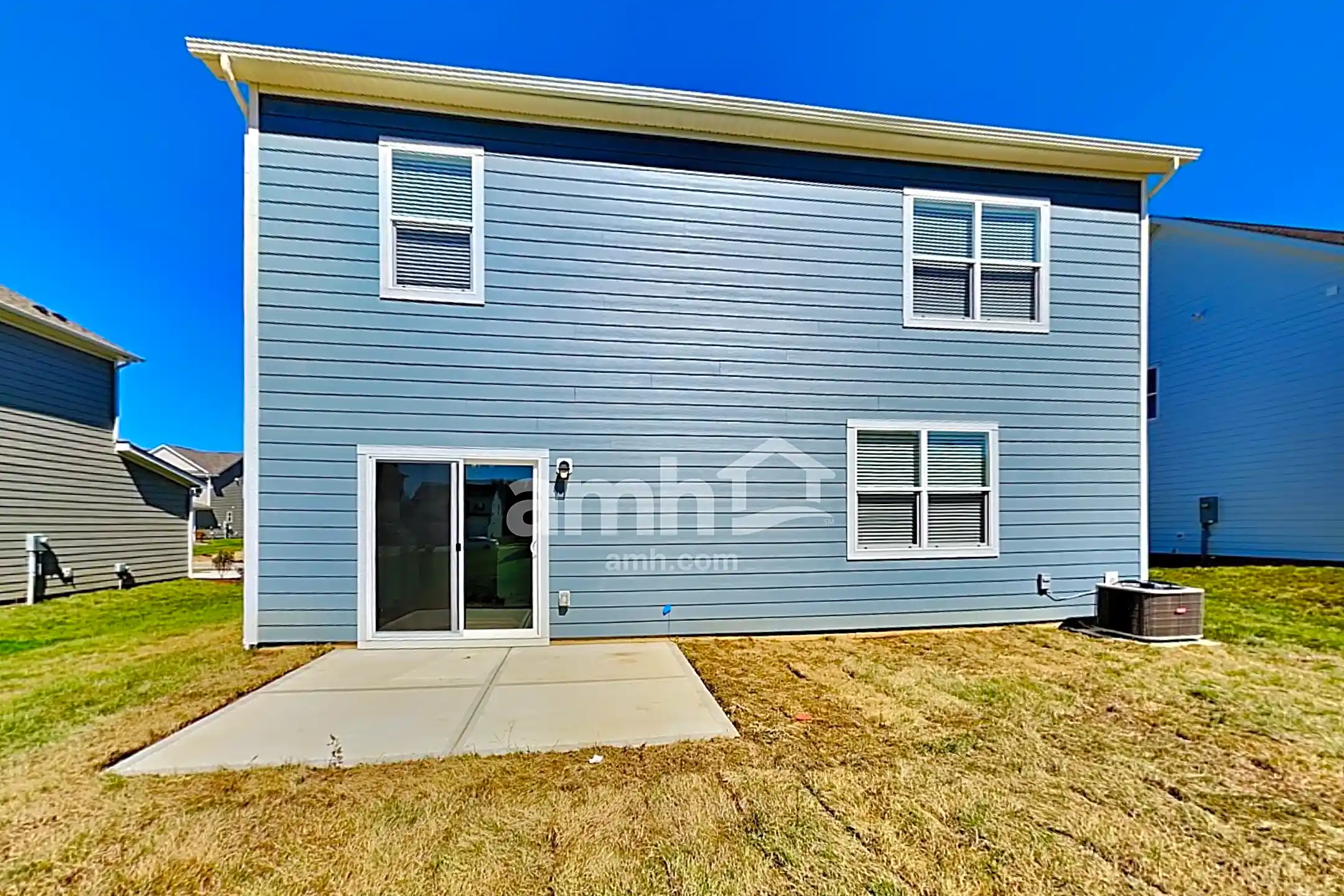 Building - 8081 Minnow Trail Nw - Pickerington, OH