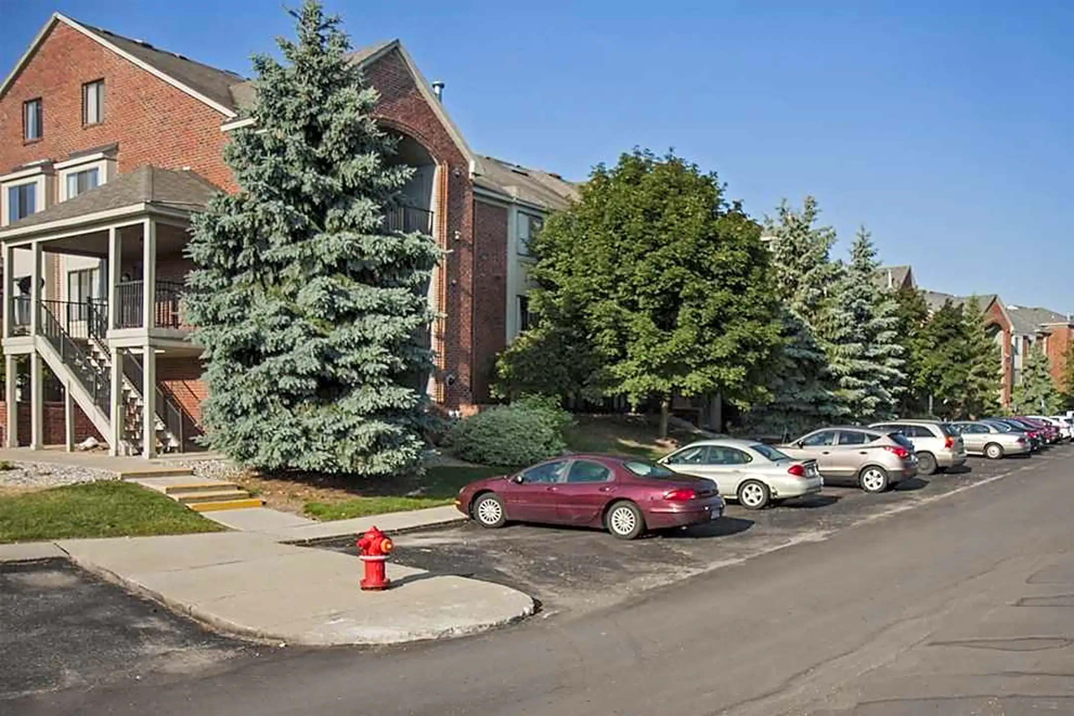Building - Beacon Hill - Auburn Hills, MI