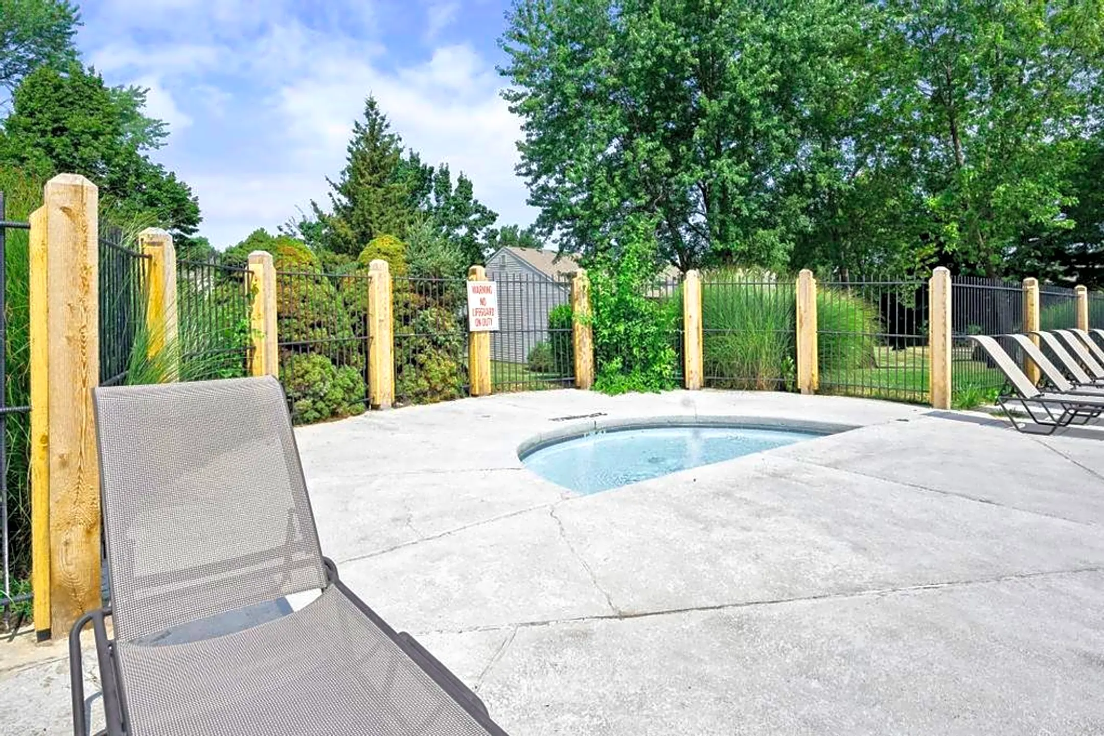 Arcadia at Overland Park 8400 W 108th Ter Overland Park, KS Apartments for Rent Rent.