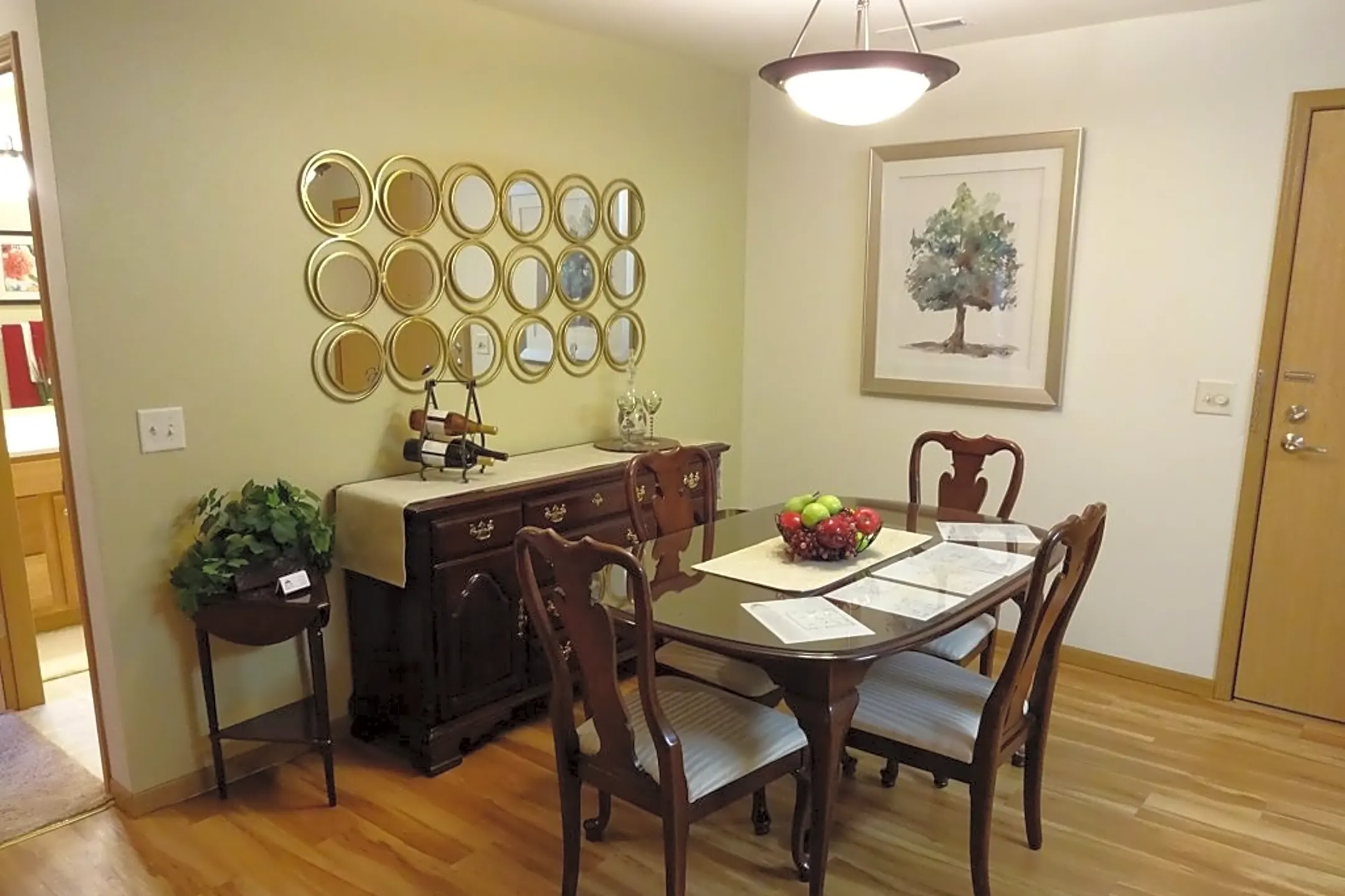 Parkwood Highlands Apartments & Townhomes Senior 55+ 13800 West Park