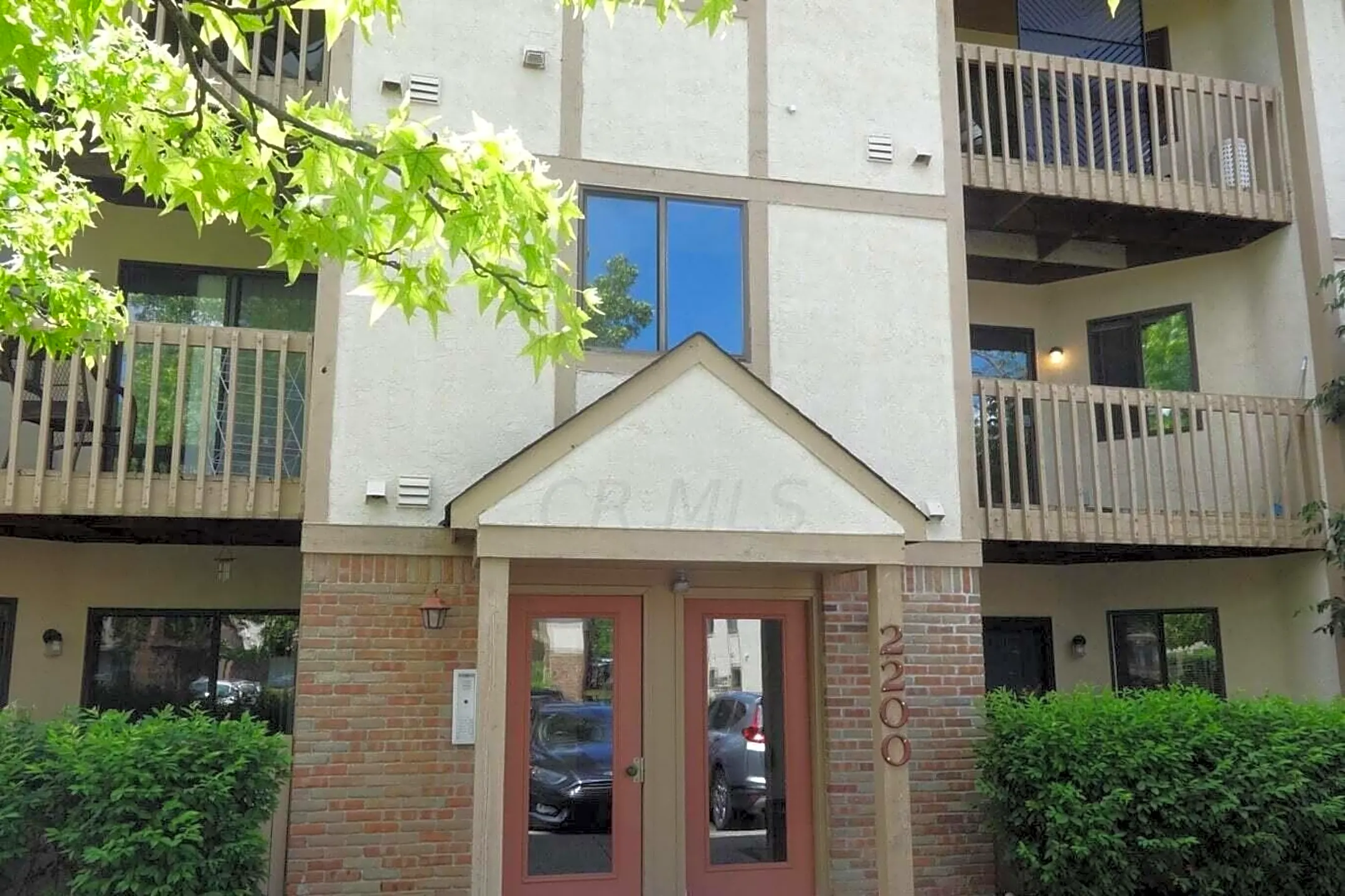 2200 Hedgerow Road 2200F Condos Columbus, OH 43220
