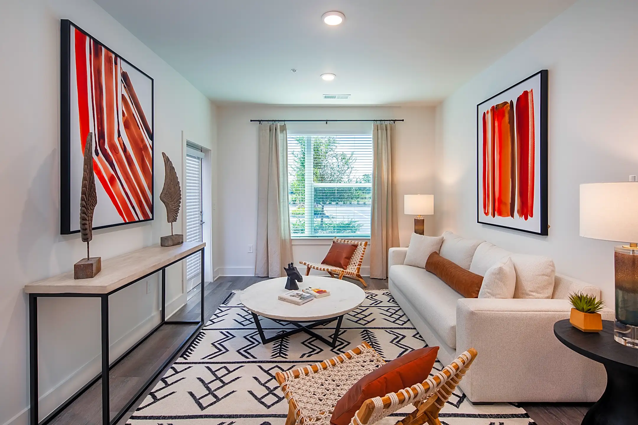 Allure on Parkway Lake Mary, FL 32746