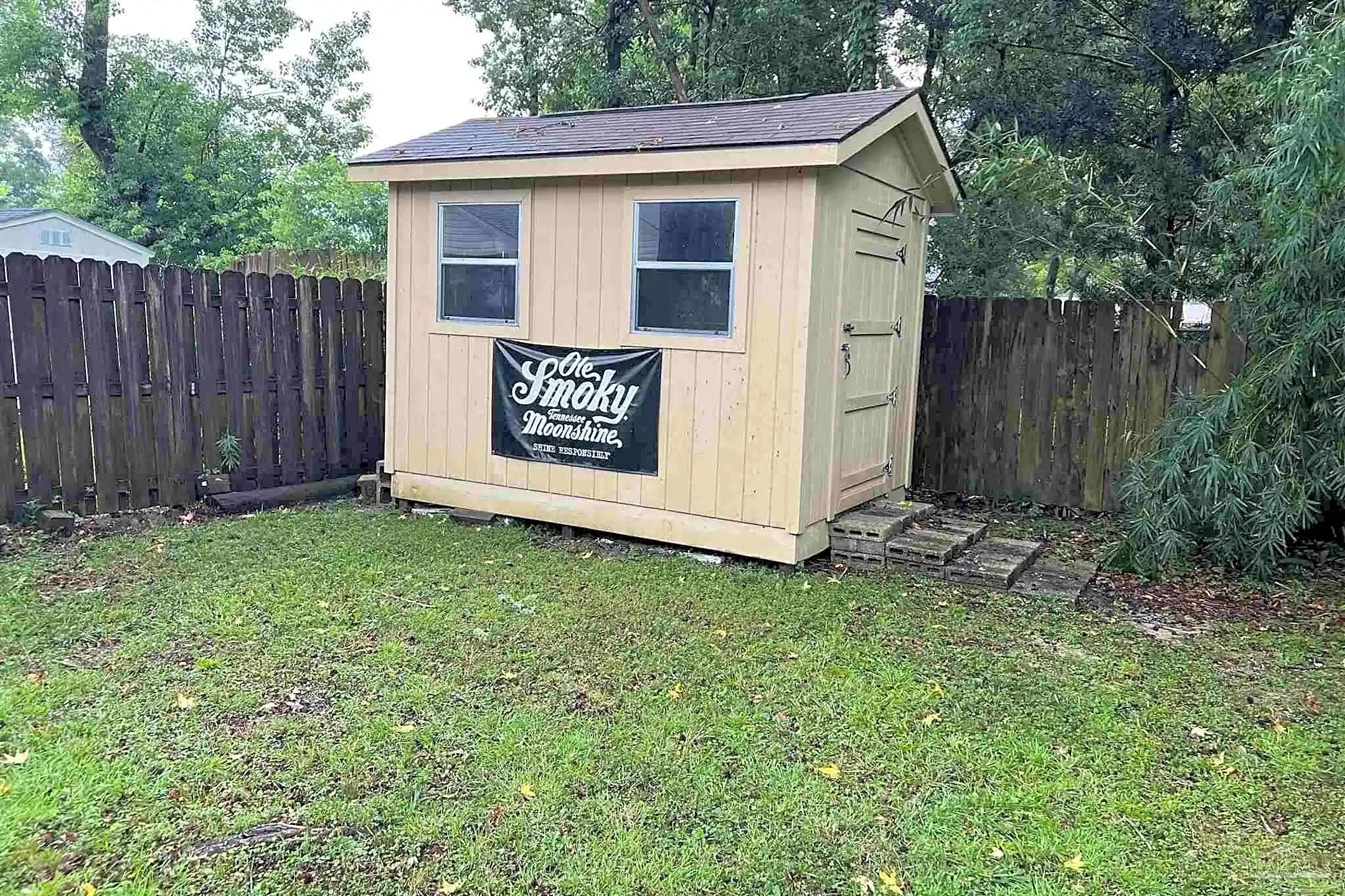 Community Signage - 1665 E Hatton St - Pensacola, FL