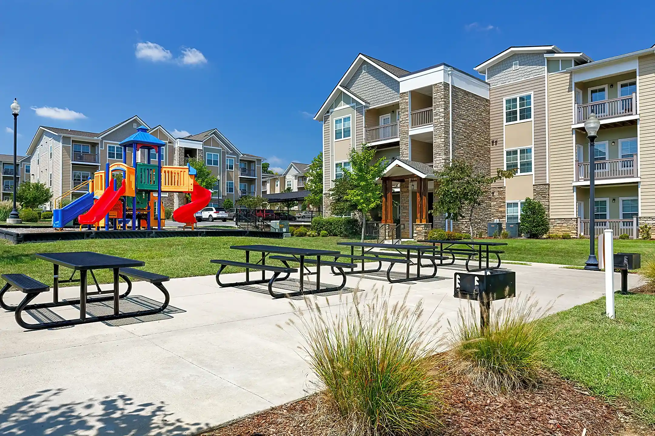 Glenbrook Apartments 1026 Andrews Run Hendersonville, TN Apartments