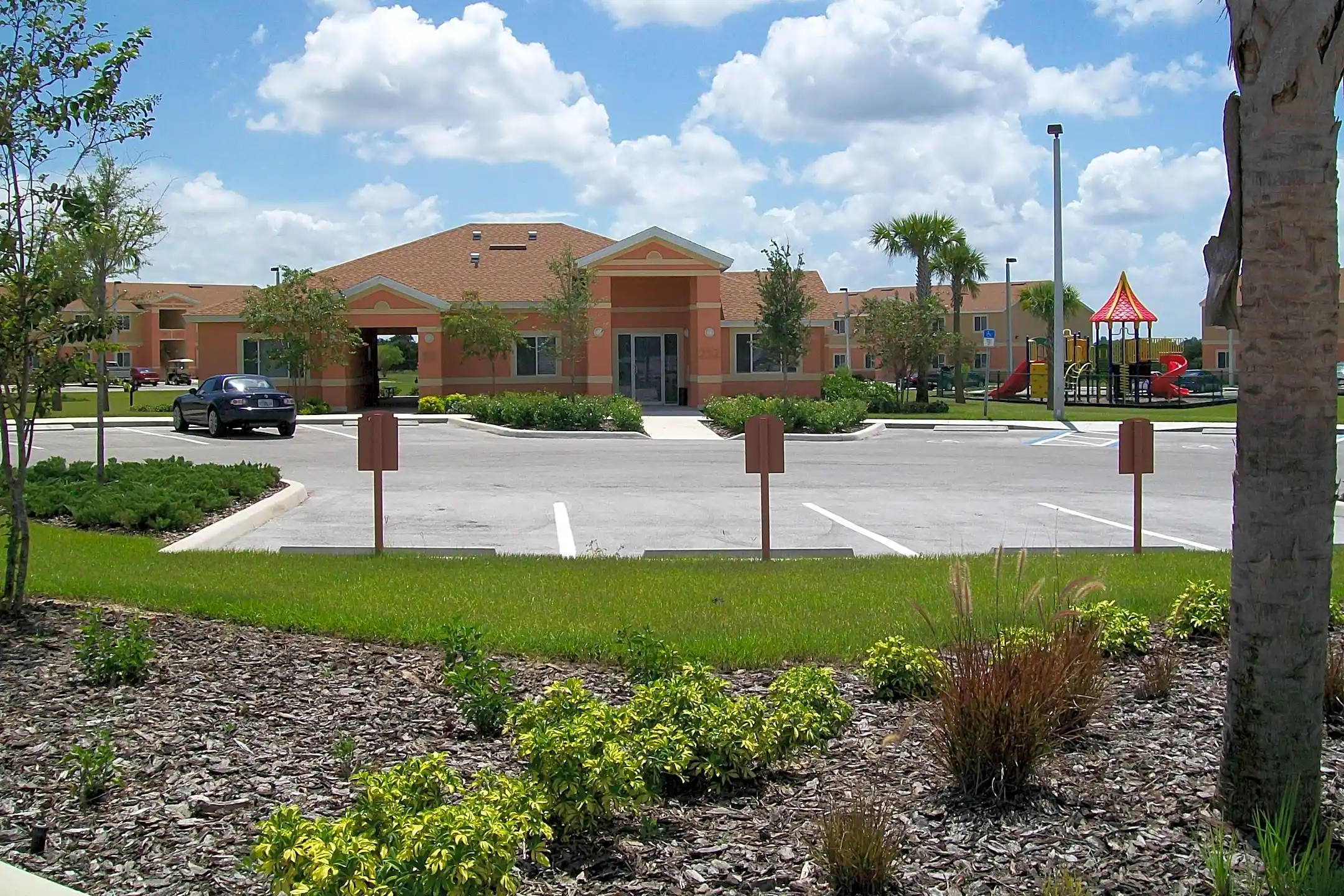 Country Walk Apartments 252 Maxwell Dr Wauchula, FL Apartments for