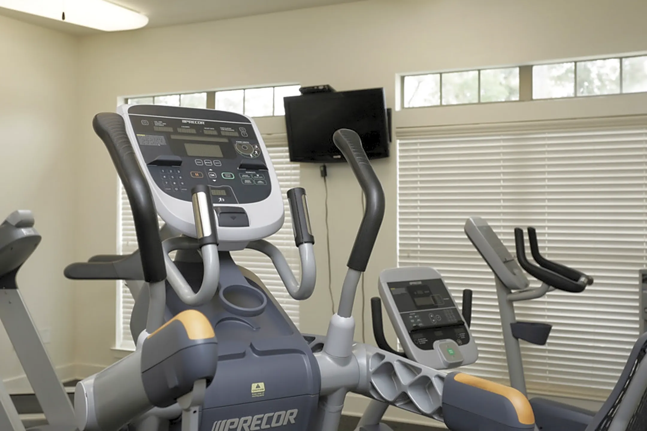 Fitness Weight Room - Brookstone Park Apartments - Covington, LA