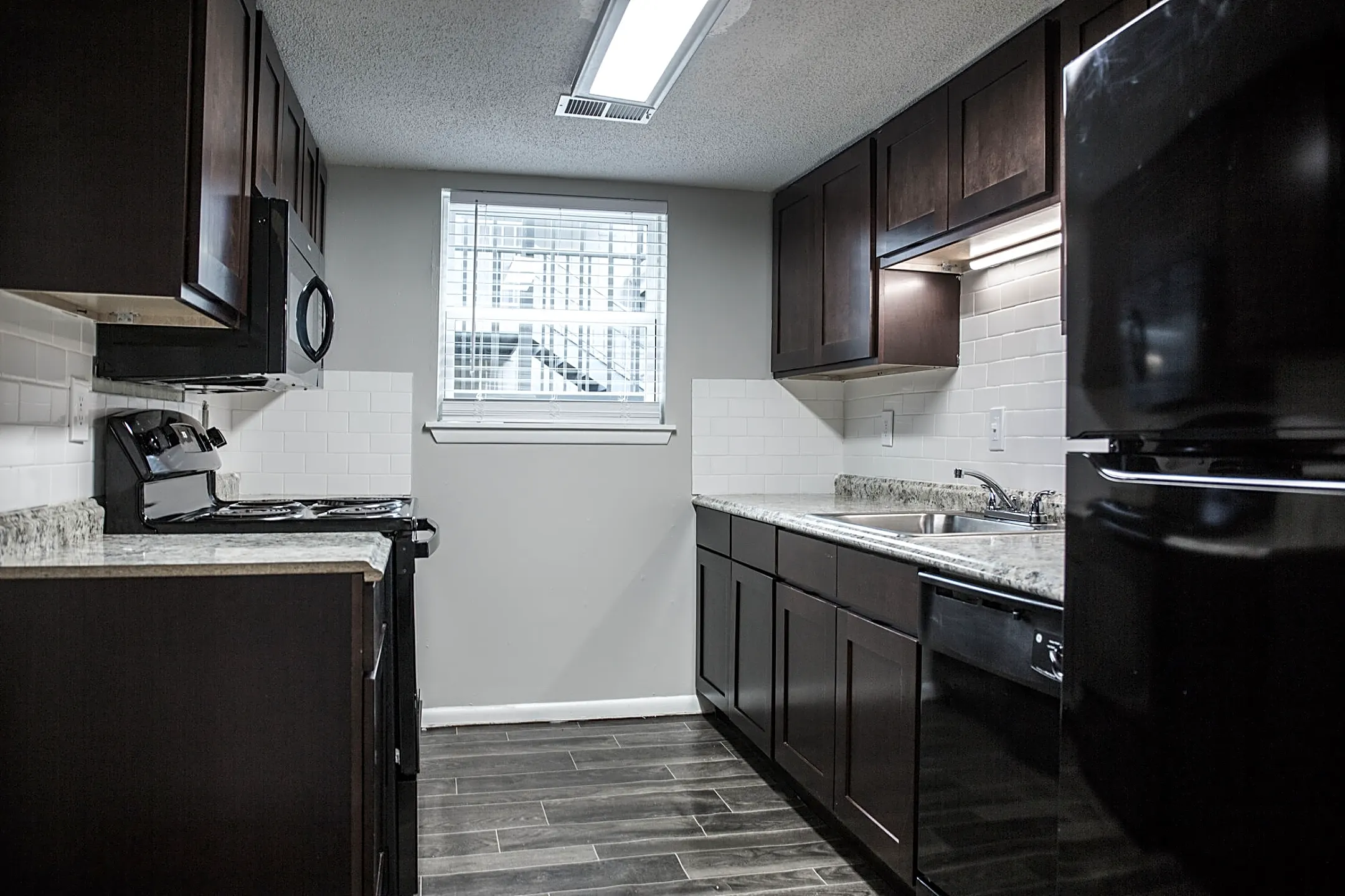 The Ridge at Crestwood Apartments 7716 Sunrise Circle Irondale, AL