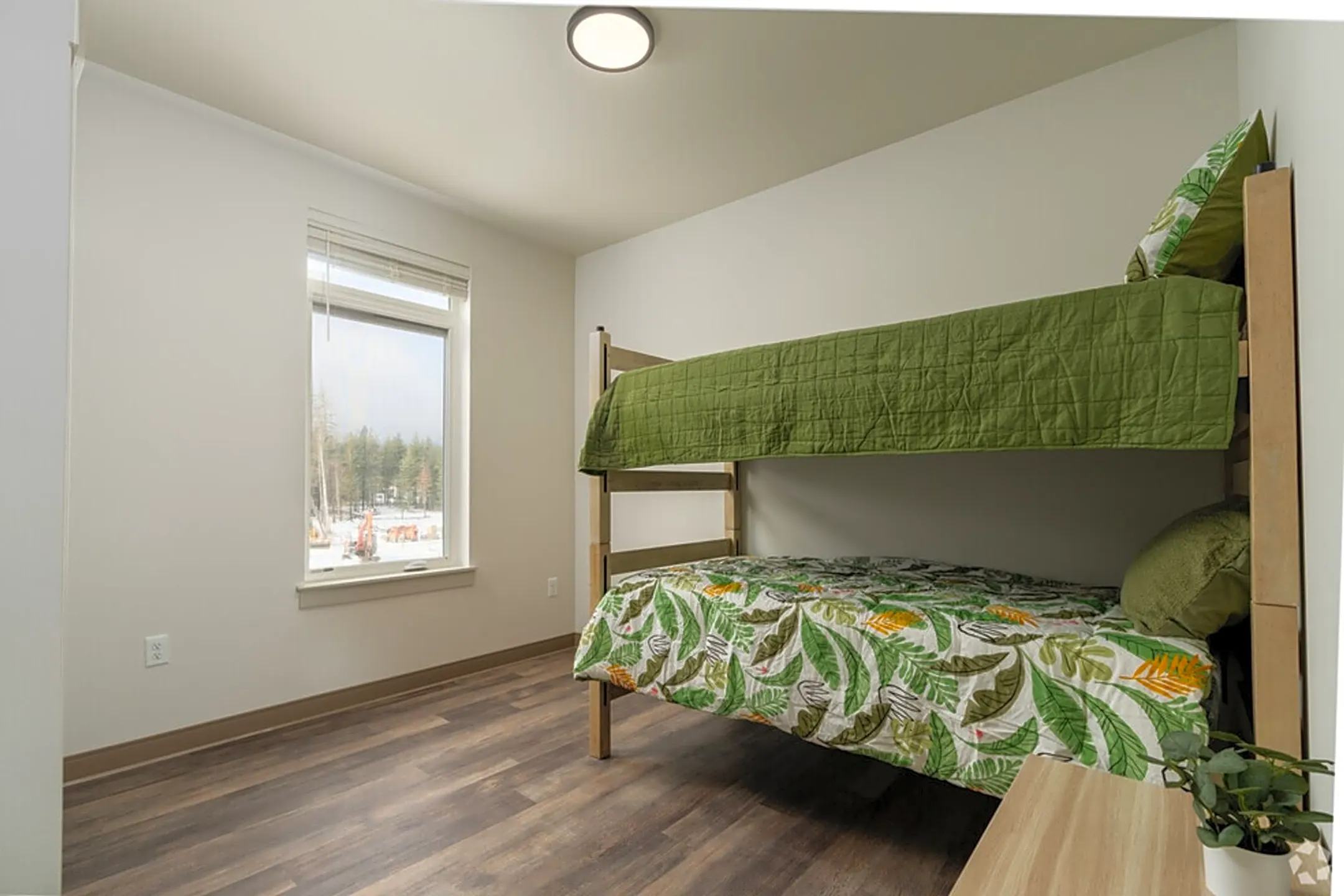 Schralpenhaus Apartments 564 North Triangle Drive Ponderay, ID