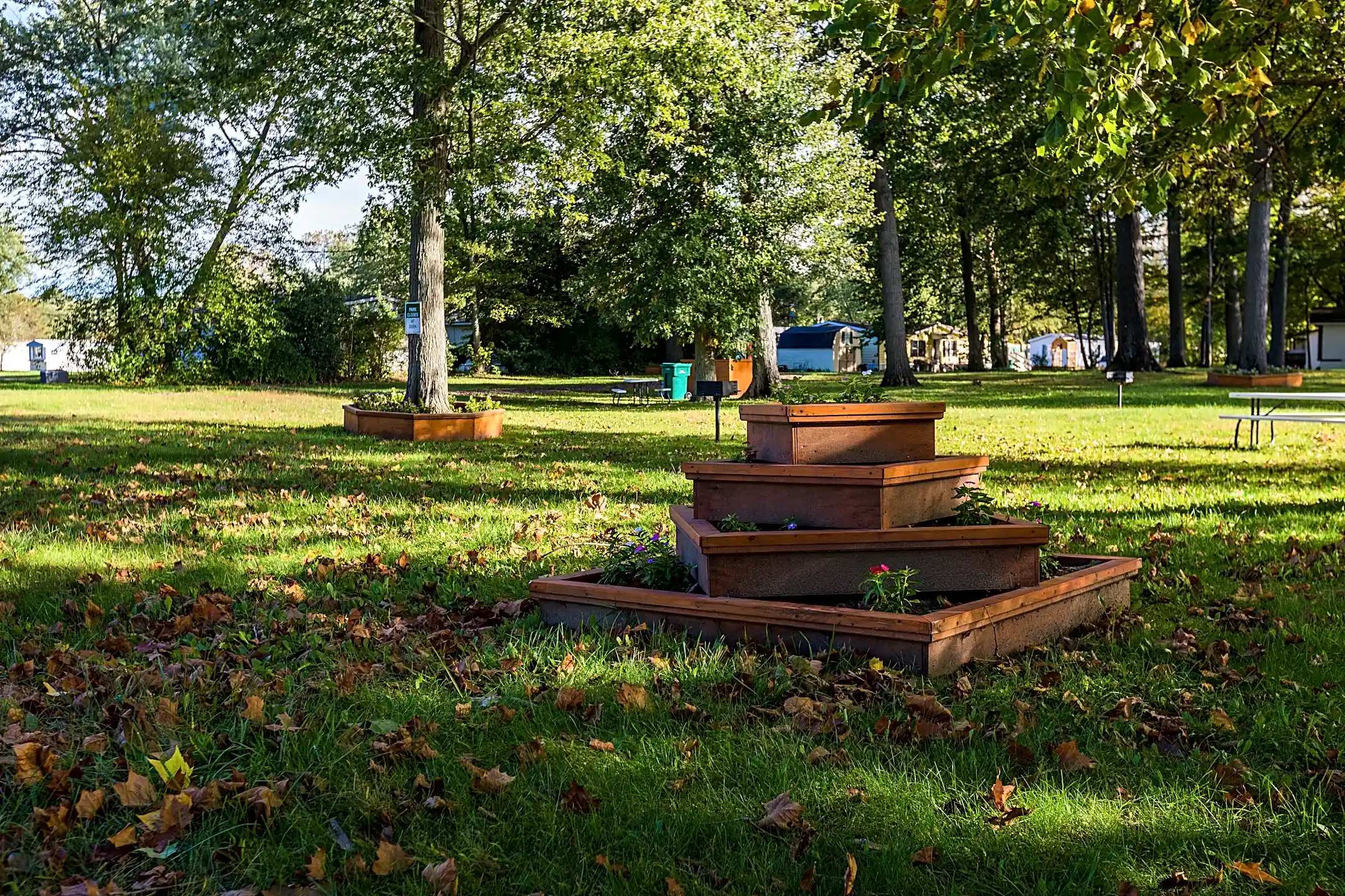 Rawsonville Woods 10825 Rawsonville Rd Belleville, MI Apartments