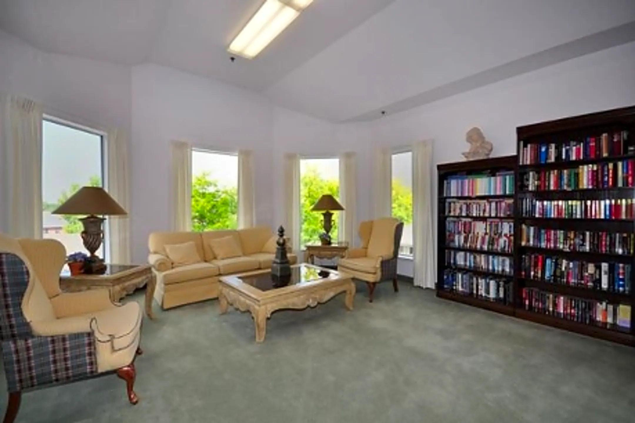 Essington Place 901 Essington Rd Joliet, IL Apartments for Rent Rent.