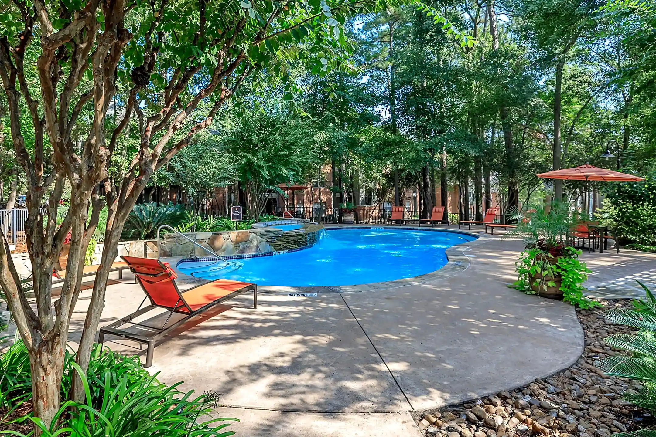 White Oak Conroe, TX 77304