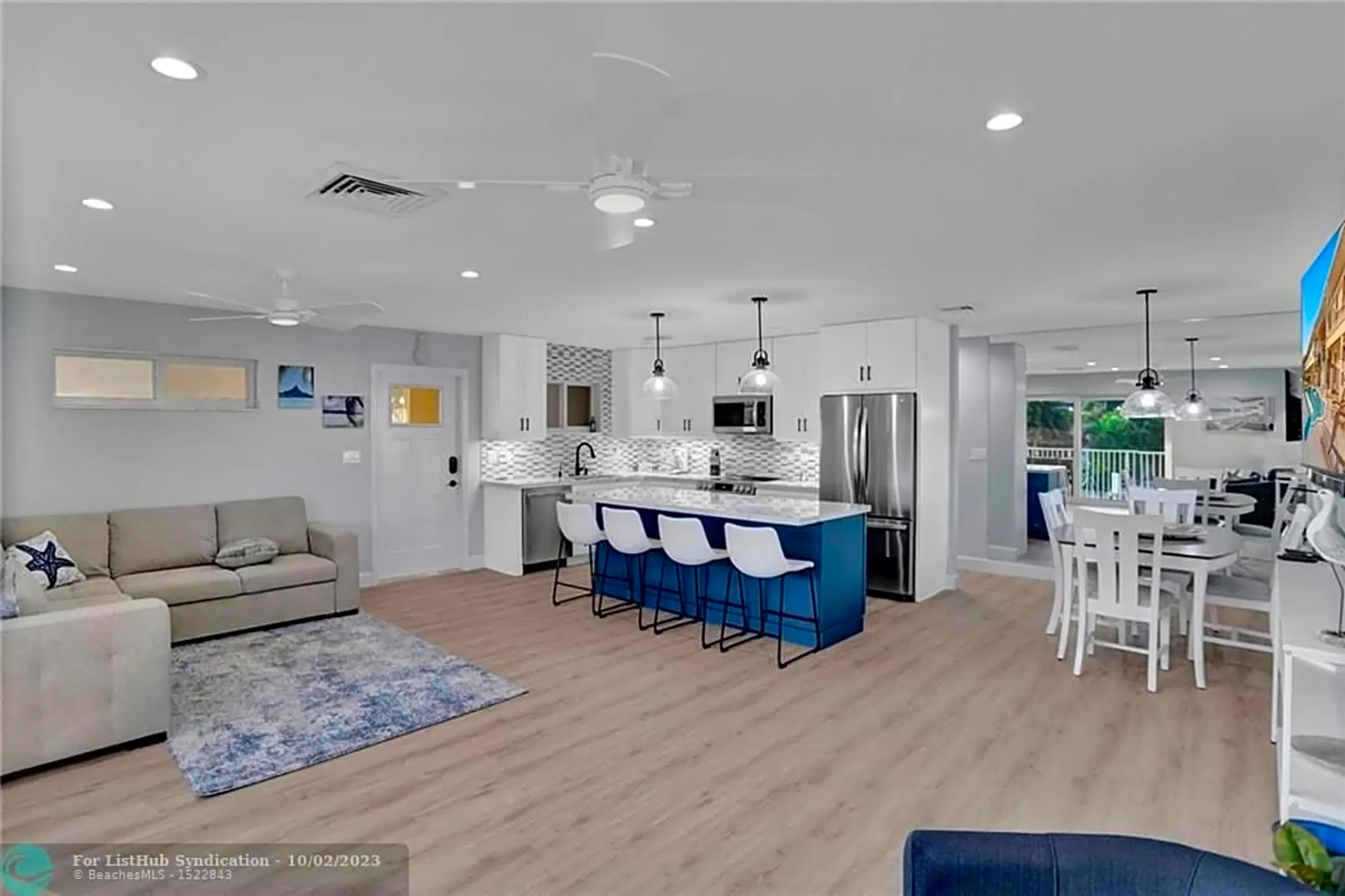 Dining Room - 2866 NE 30th St #11 - Fort Lauderdale, FL
