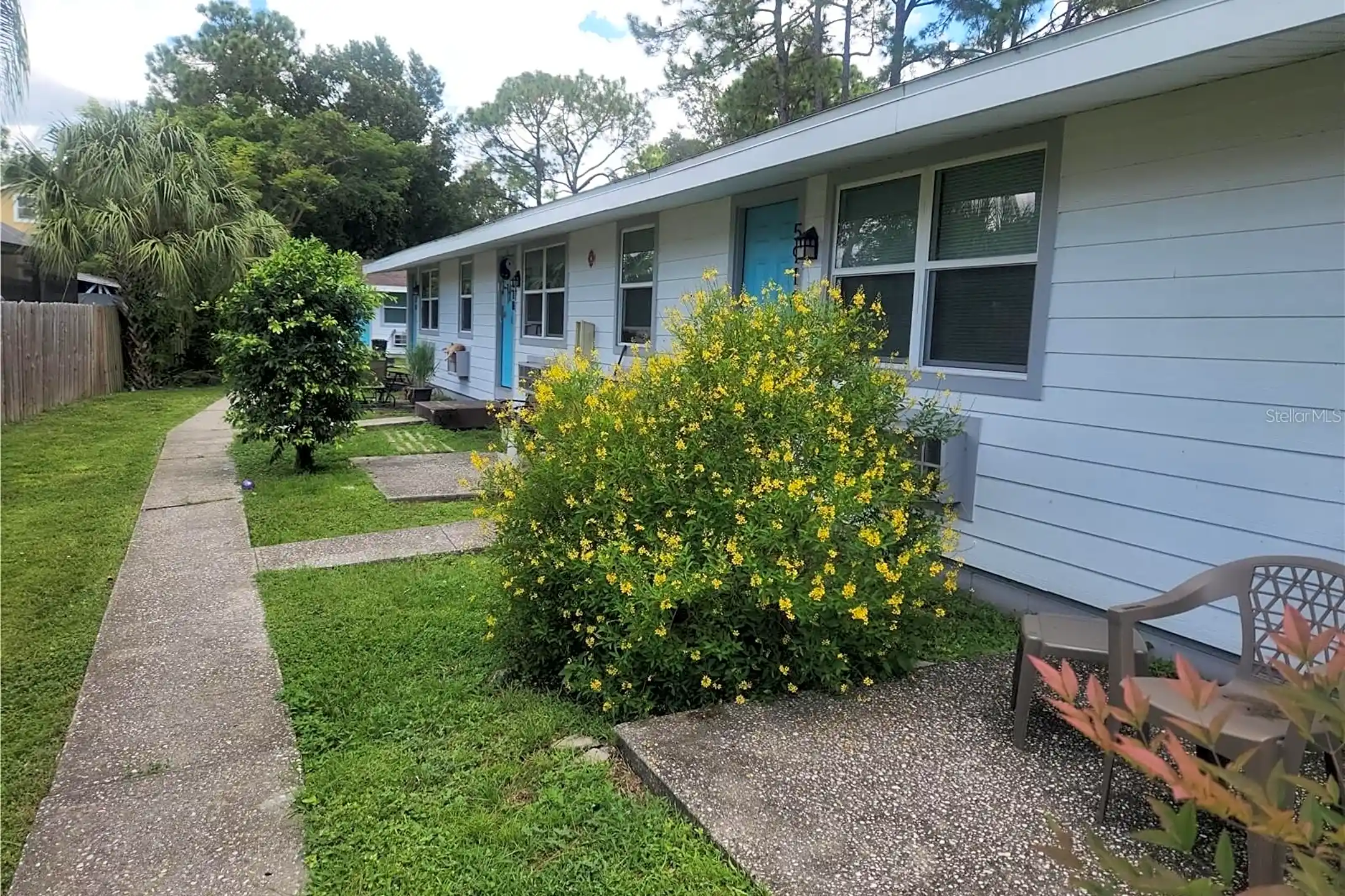 5901 Bryce Ln 5905 Apartments Town 'n' Country, FL 33615