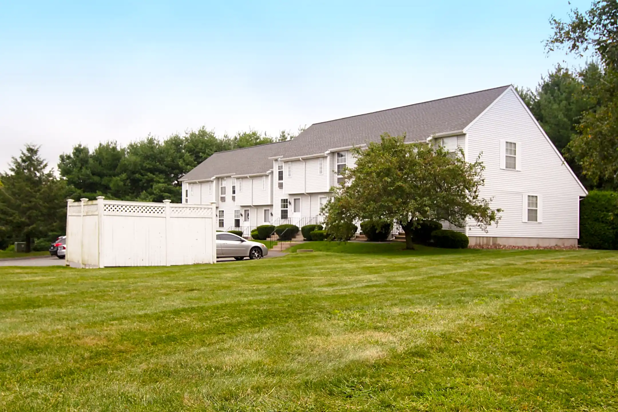 Cornfield Apartments 60 Pinney St Ellington, CT Apartments for Rent