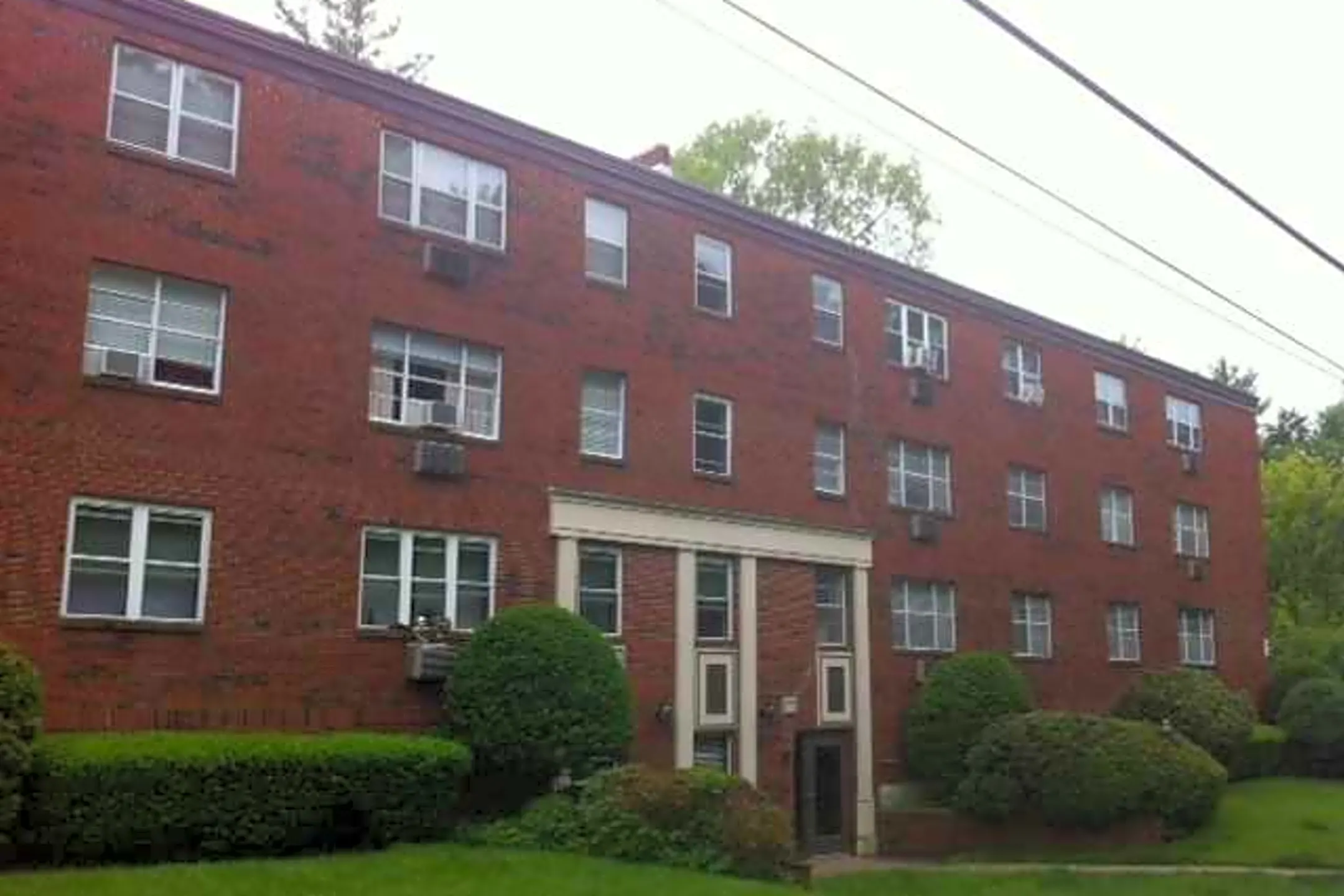 Building - Westphal Apartments - West Hartford, CT