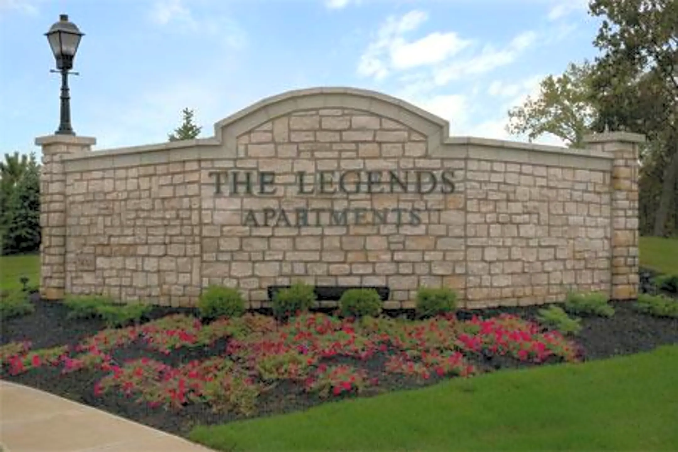 The Legends at Steeplechase 225 Overland Rdg Walton, KY Apartments