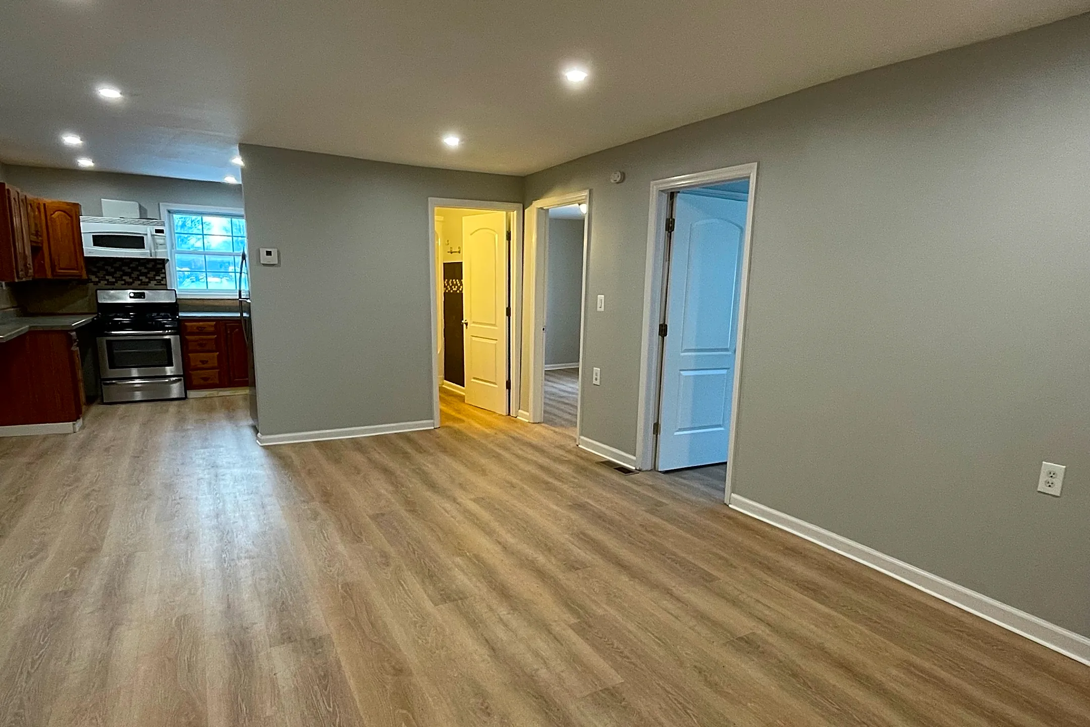 24132415 6th Ave 24132415 6th Ave unit 24132 Watervliet, NY