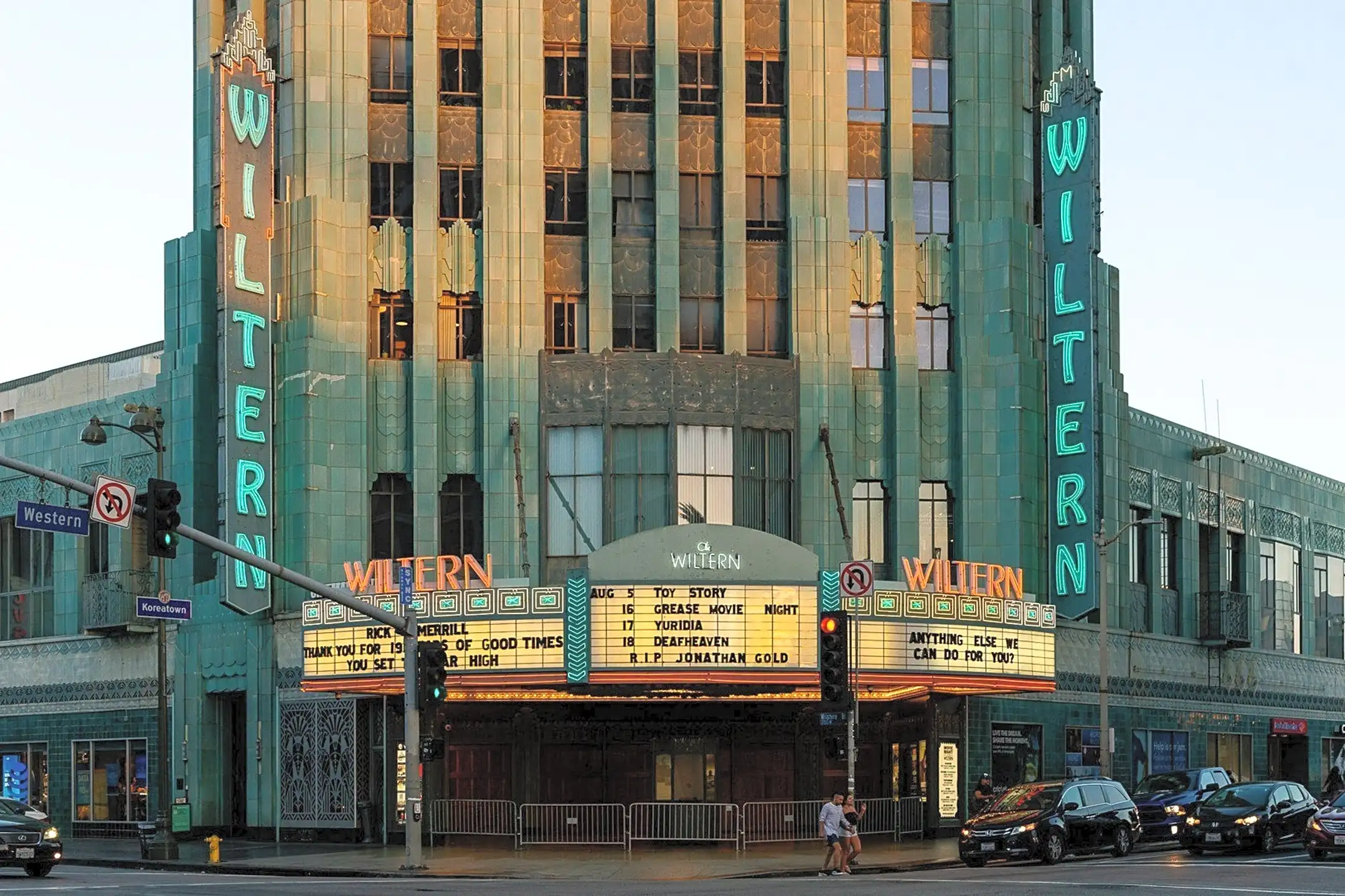 Kingsley Tower - Los Angeles, CA