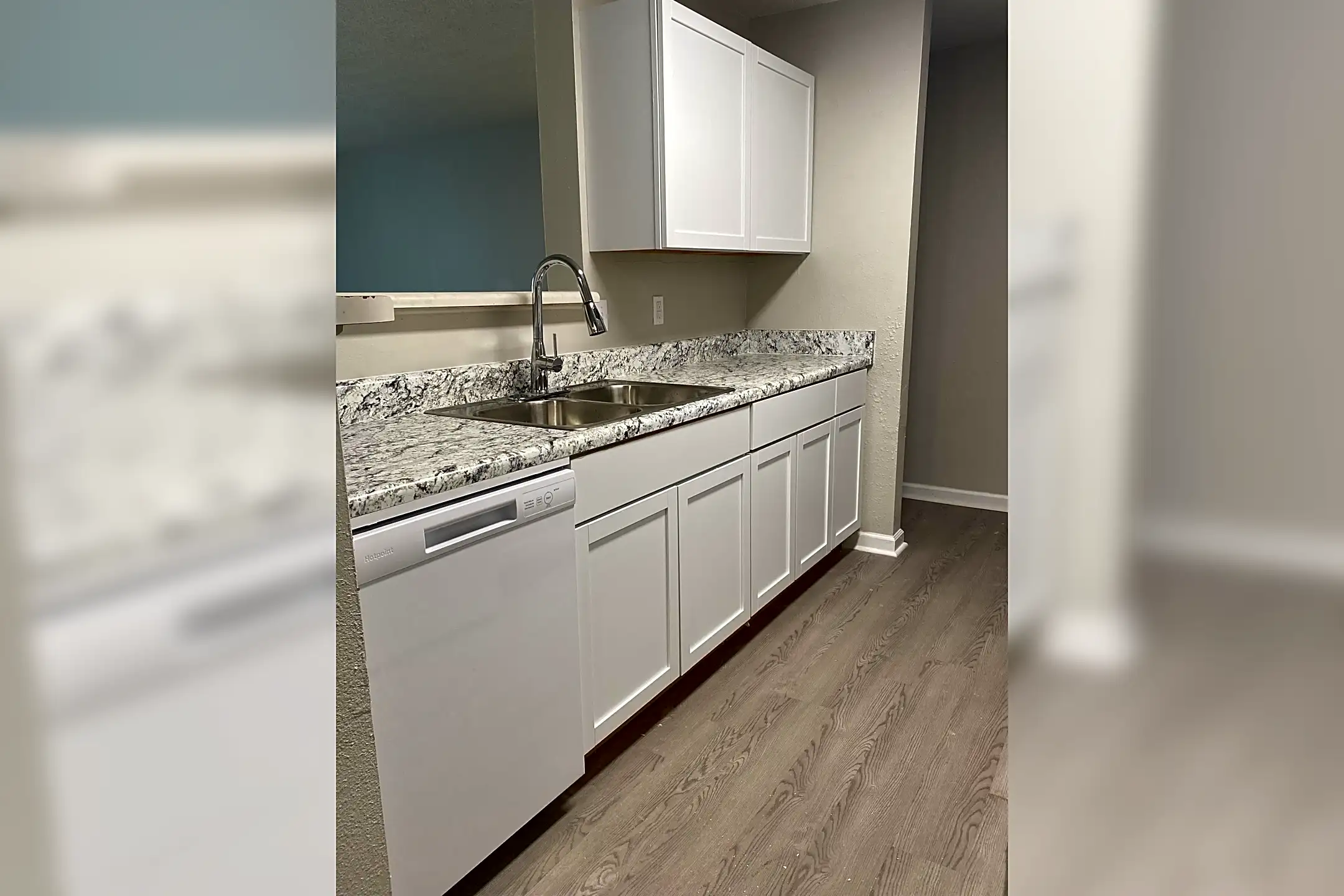 Kitchen - 100 Dairy Rd - Mobile, AL