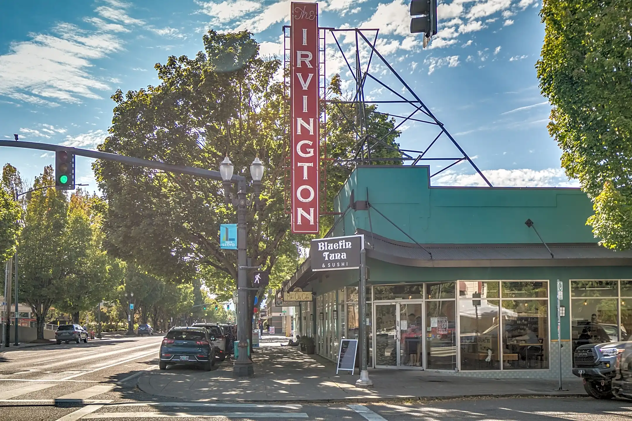 Building - Irvington Garden Apartments - Portland, OR