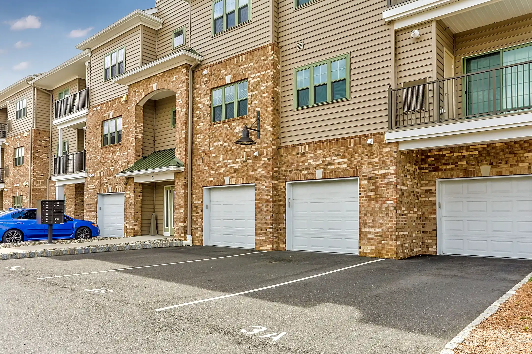 Albertson Village 101 Lindisfarne Avenue Westmont, NJ Apartments