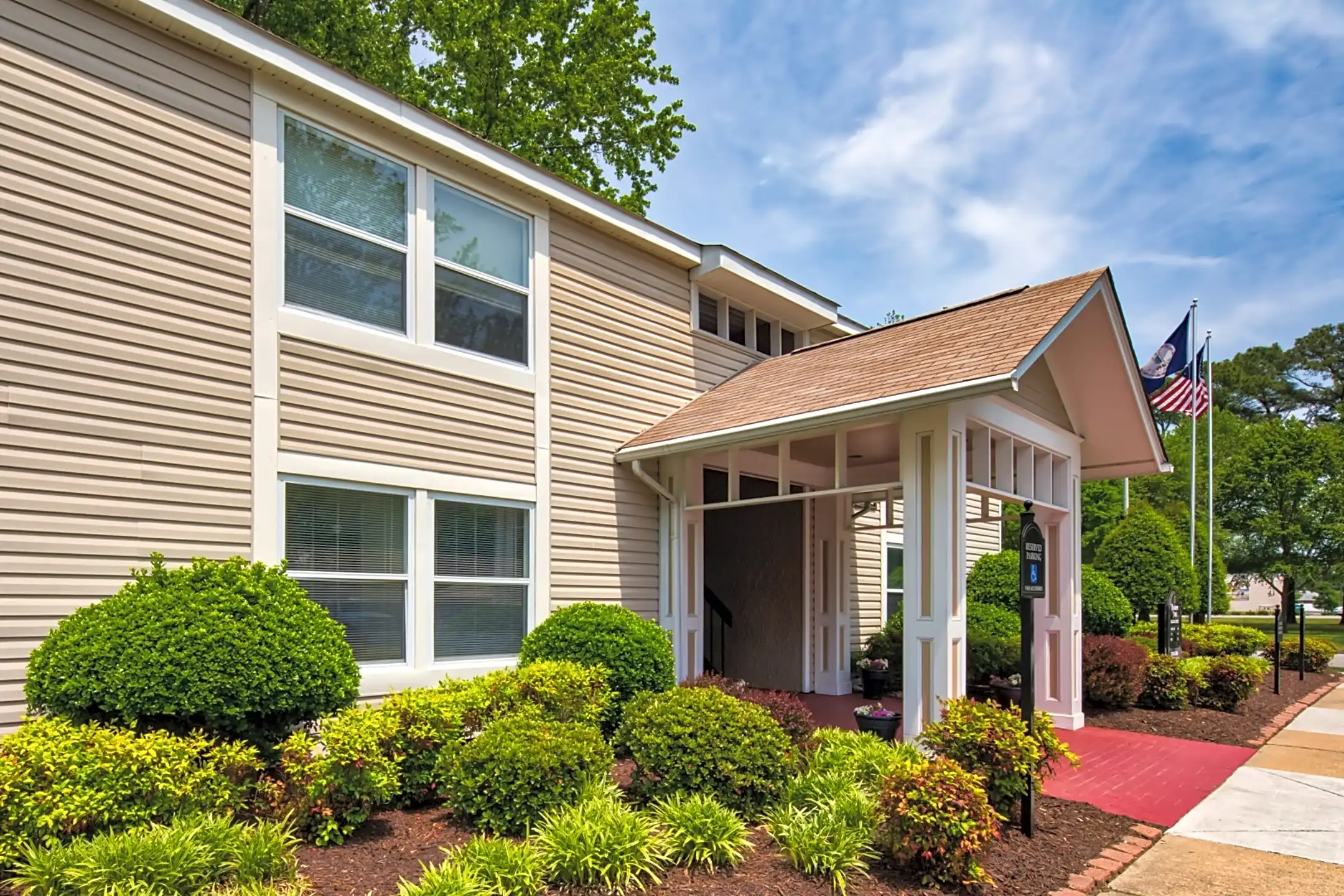 Woodmere Trace Apartment Homes Norfolk, VA 23513