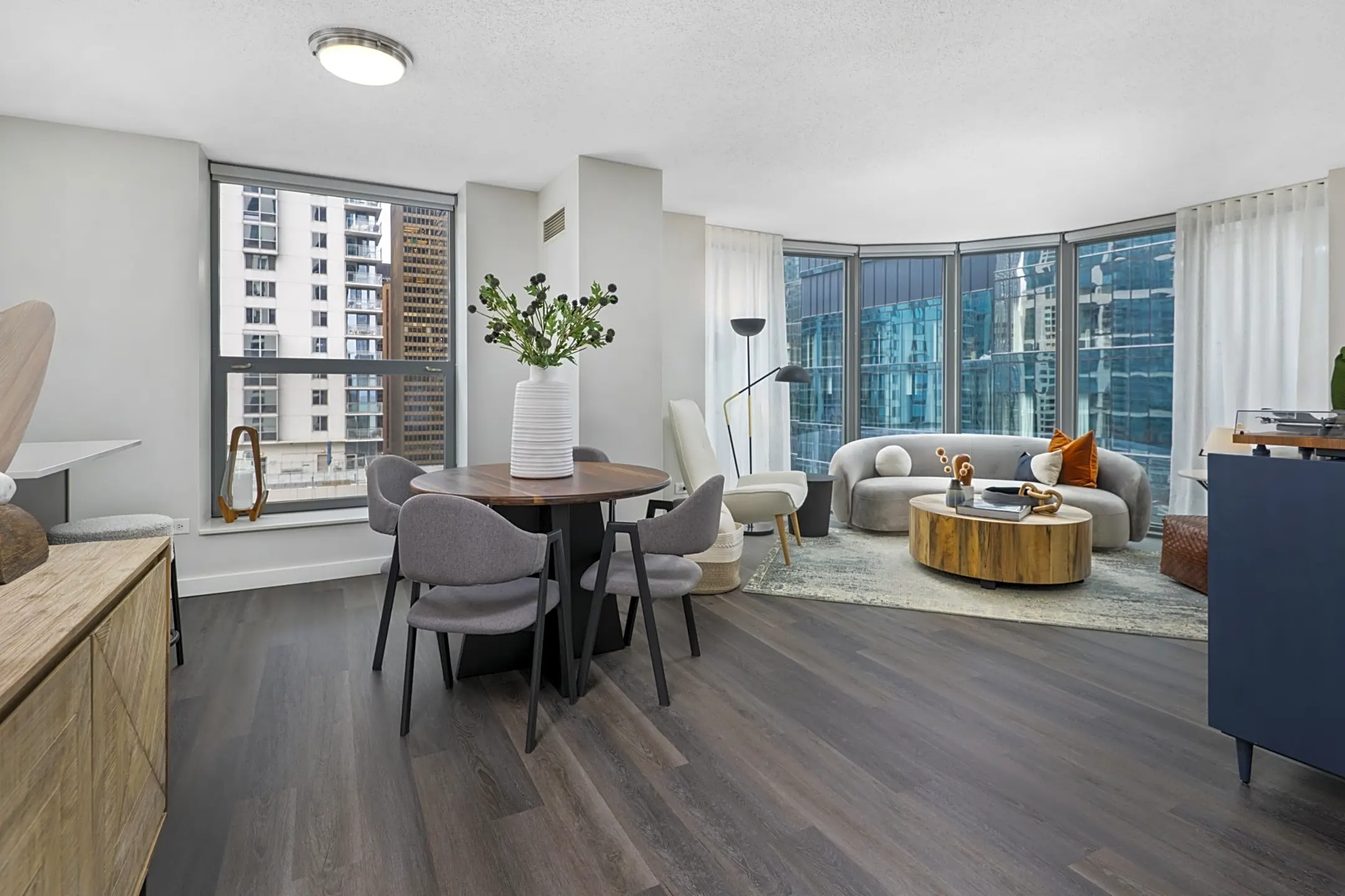 Dining Room - 207 N Harbor Dr - Chicago, IL