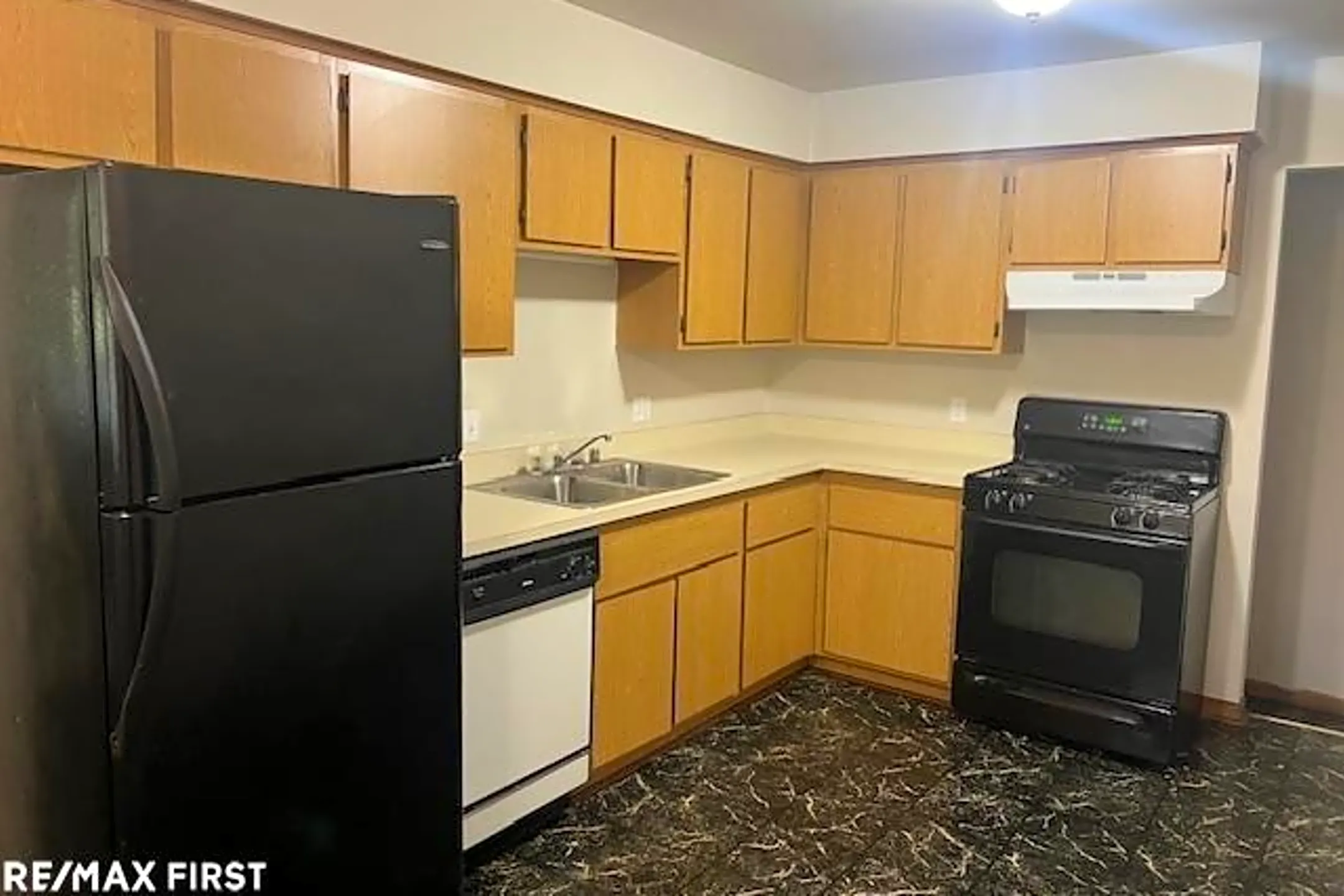 31681 Linden Ave | Fraser, MI Apartments for Rent | Rent.