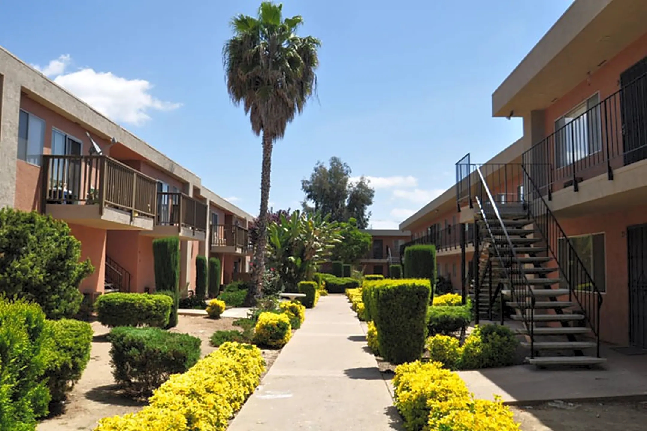 Ashwood Apartments Lakeside, CA 92040